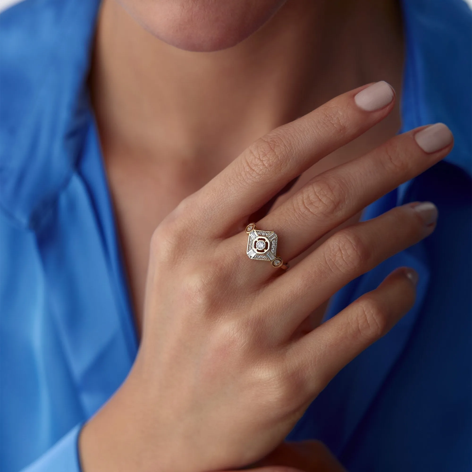 14k Gold Baguette Square Ring