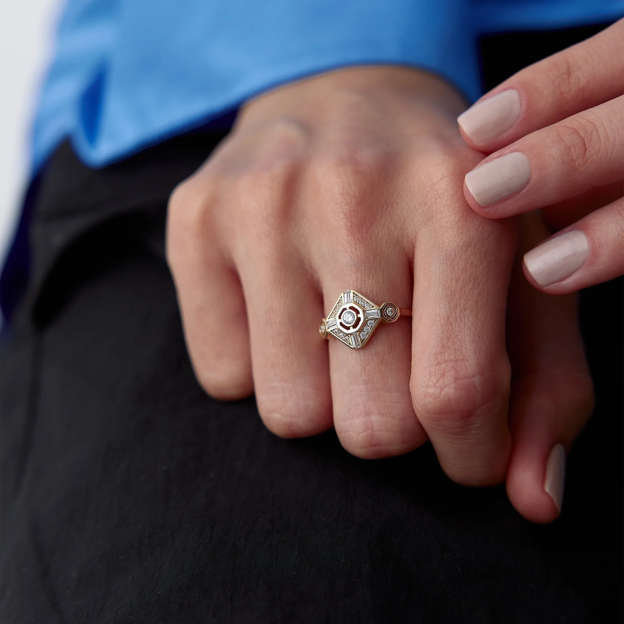 14k Gold Baguette Square Ring