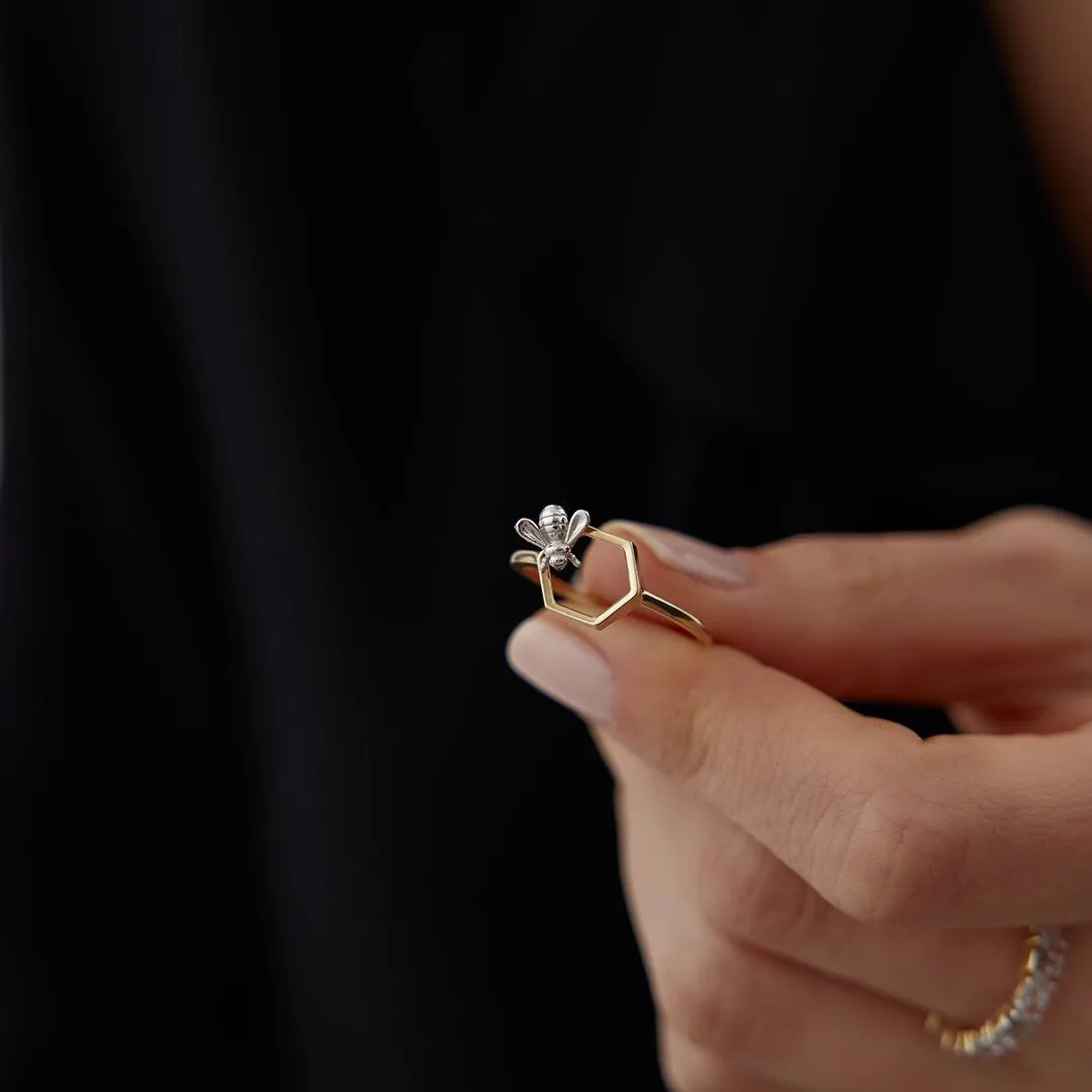 14k Gold Bee Honeycomb Ring