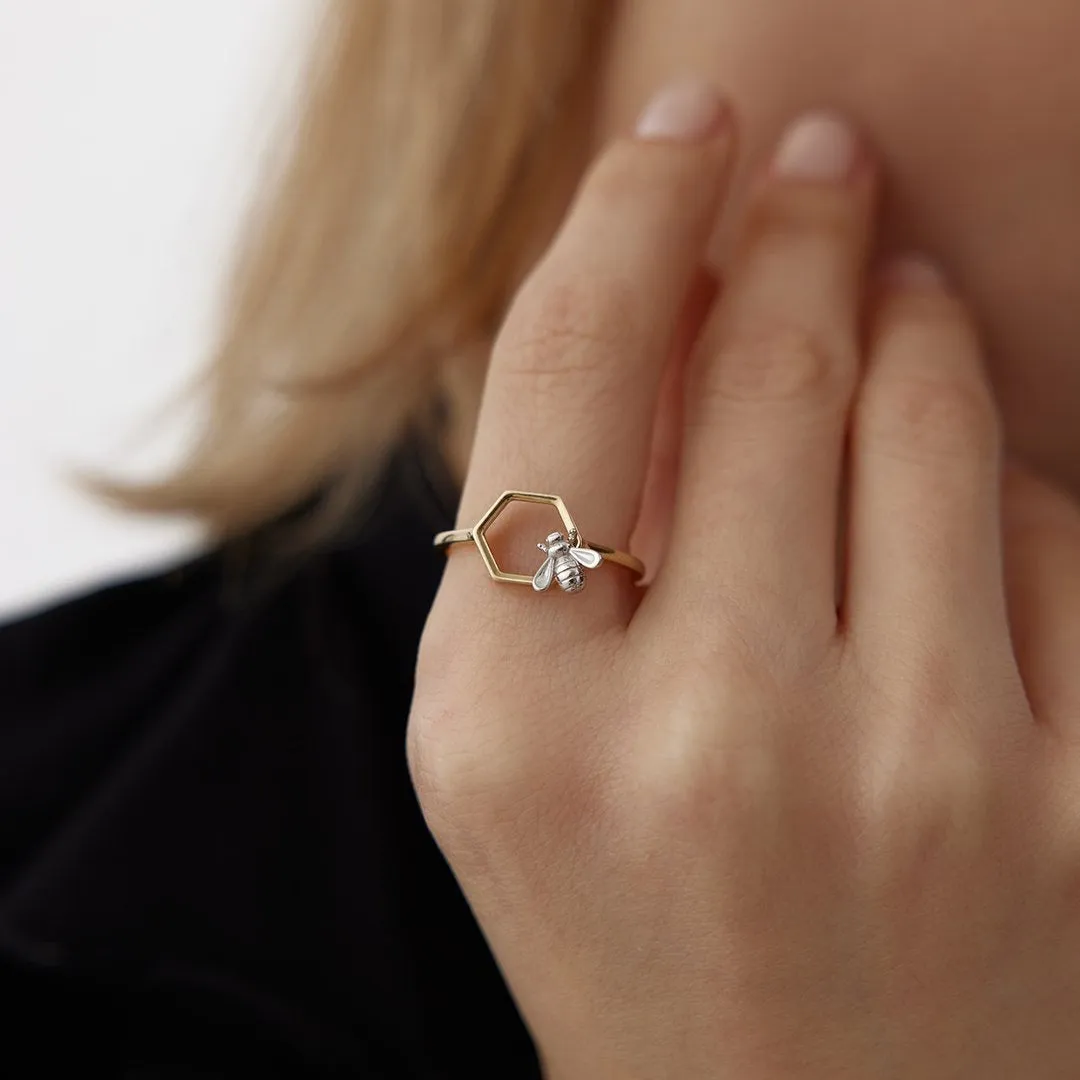 14k Gold Bee Honeycomb Ring