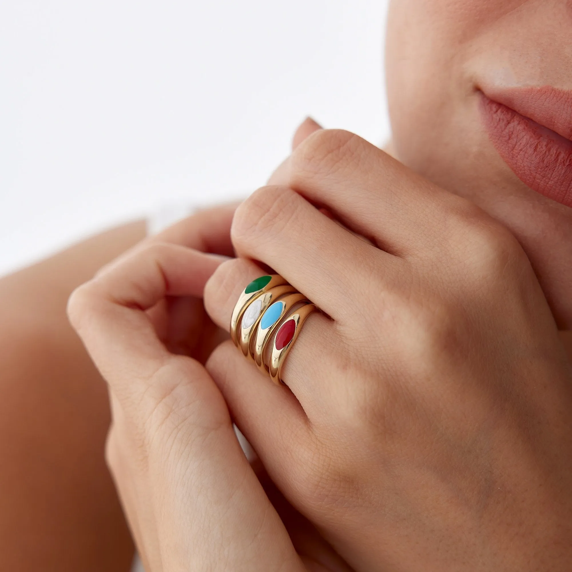 14k Gold Colored Enamel Ring