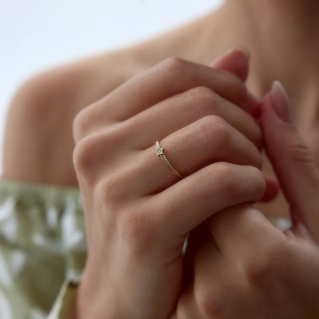 14k Gold Mini Star Ring