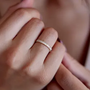14k Gold Row Stone Erma Ring