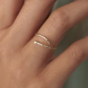 14k Gold Small Snake Ring