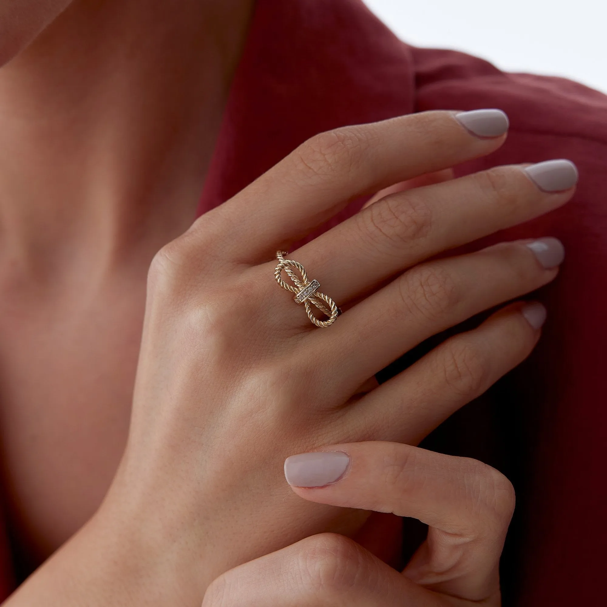 14k Gold Twist Bow Ring