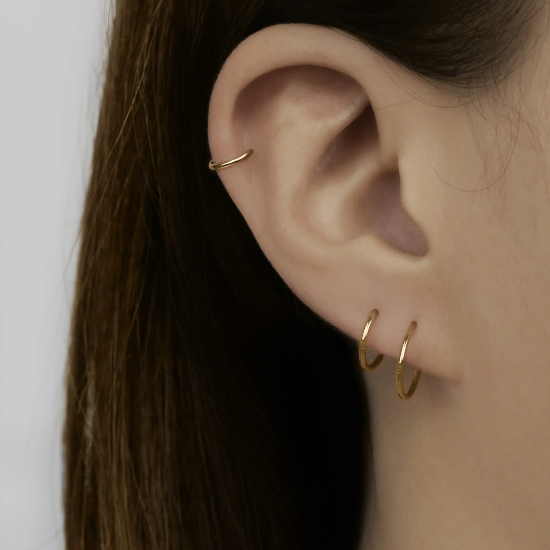 14k Solid Gold Seamless Hoop Earring