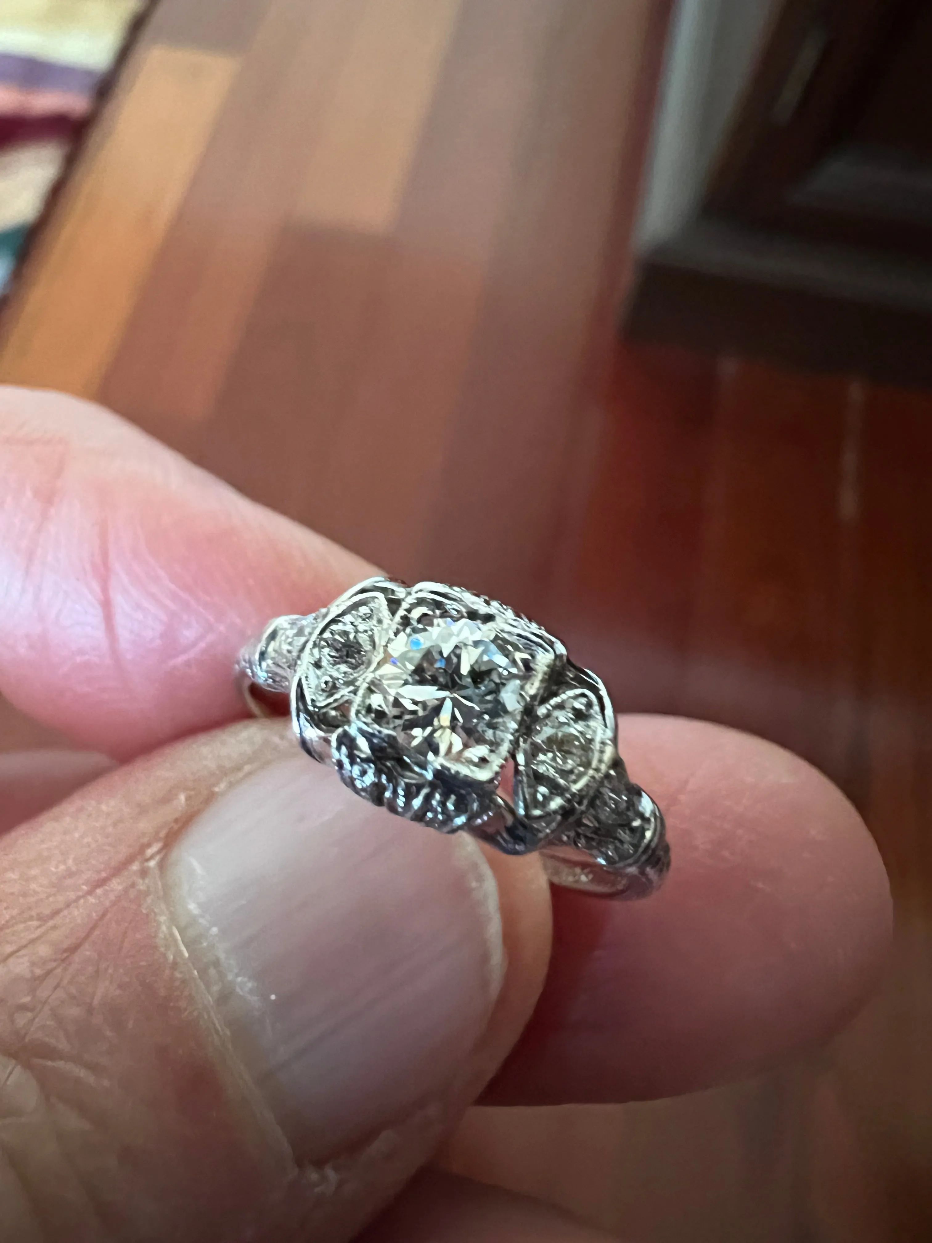 1930s Art Deco Diamond Platinum Engagement Ring
