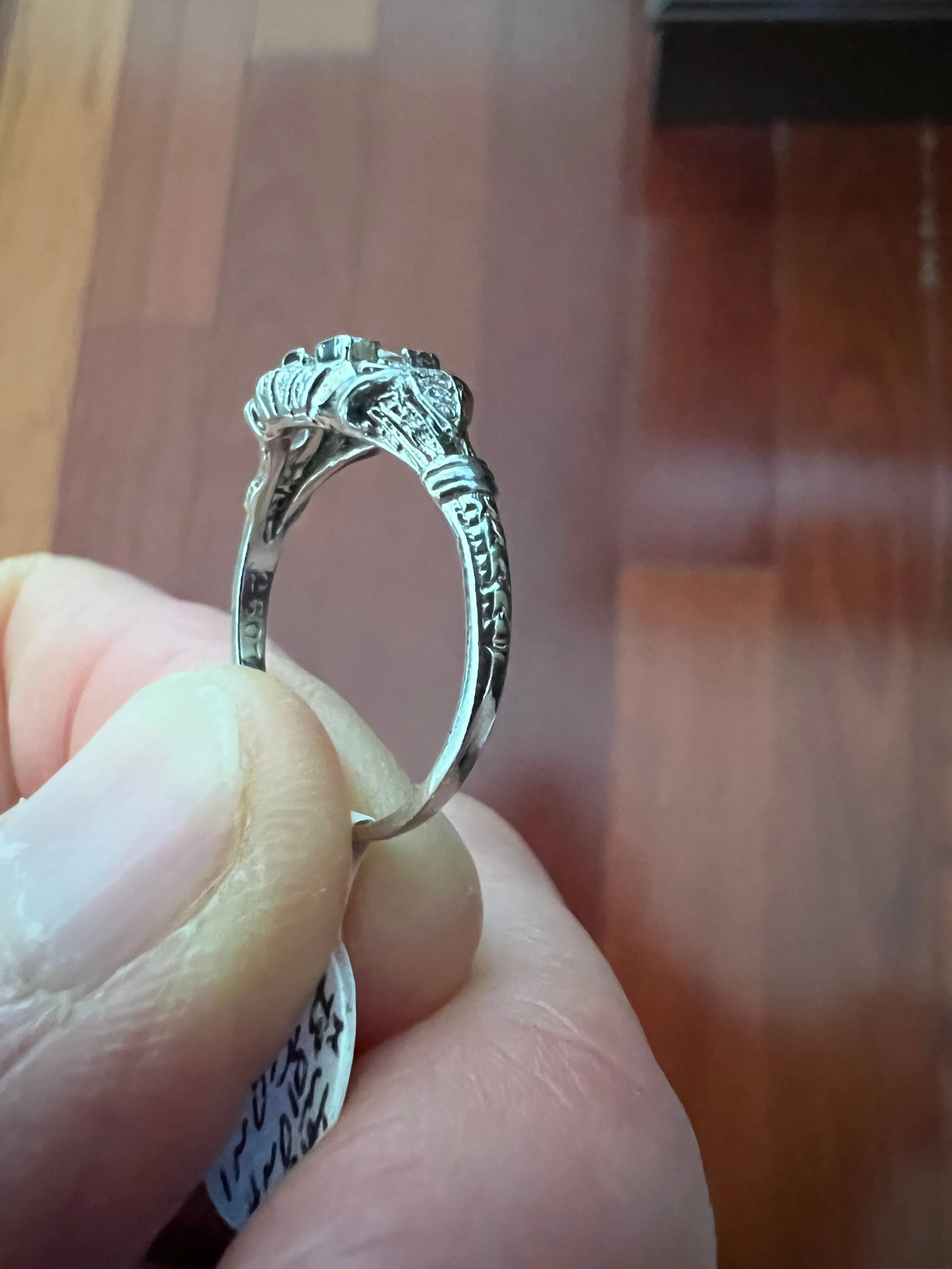 1930s Art Deco Diamond Platinum Engagement Ring
