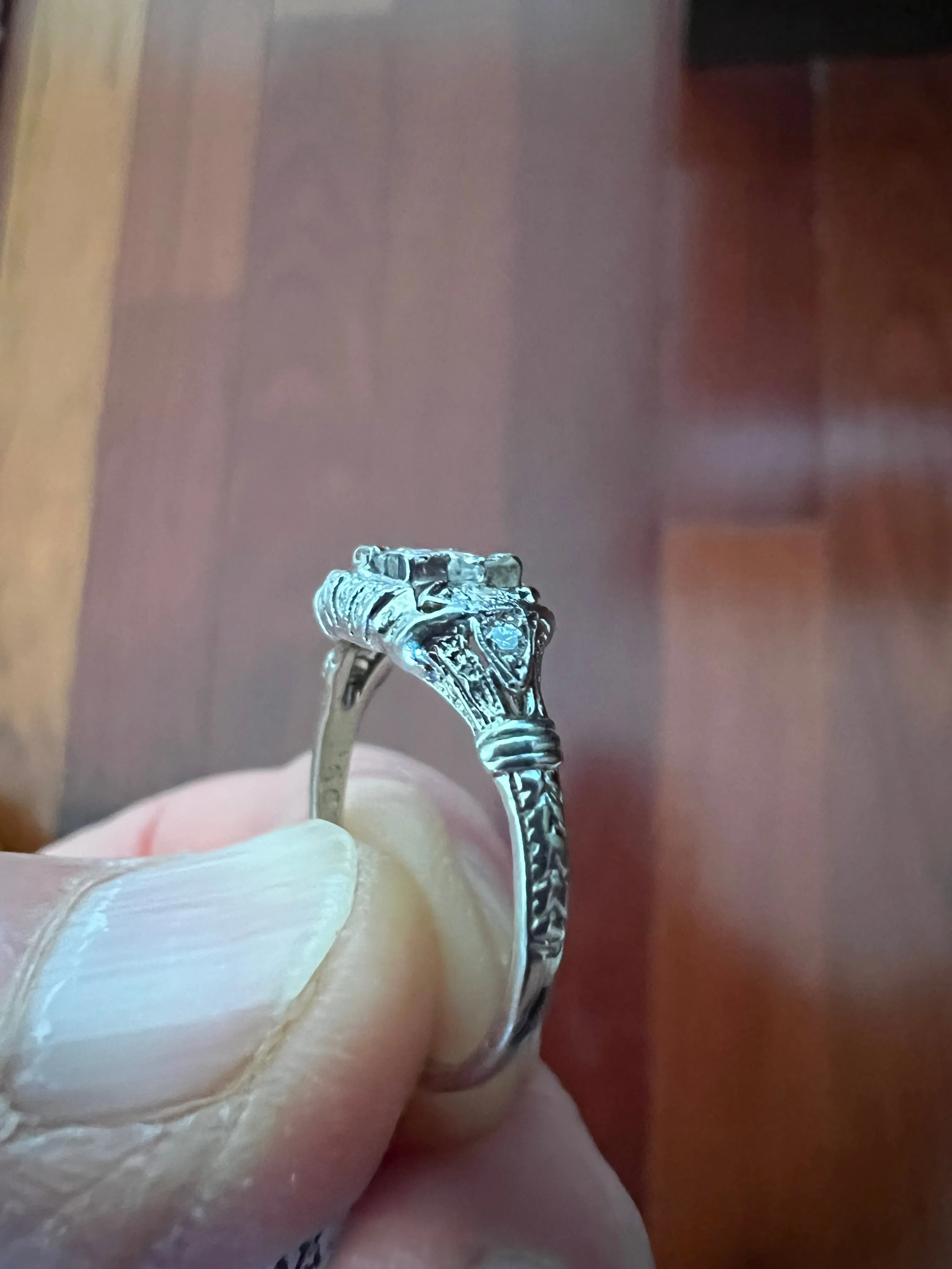 1930s Art Deco Diamond Platinum Engagement Ring