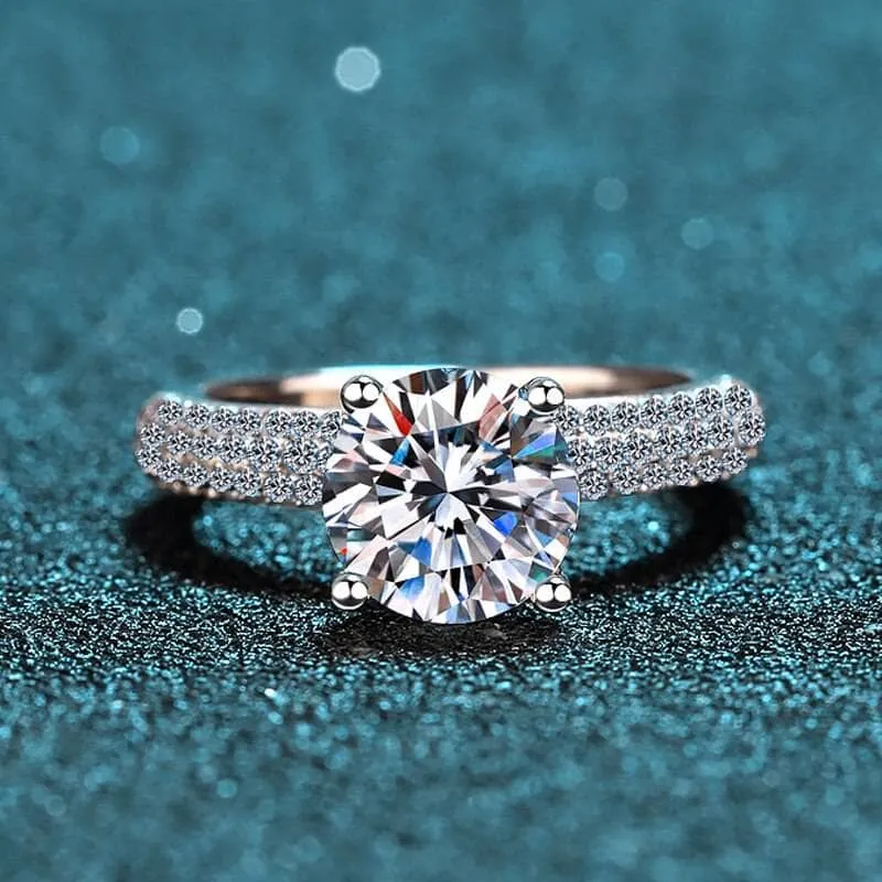 2.0 Ct Round Cut Diamond Engagement Ring