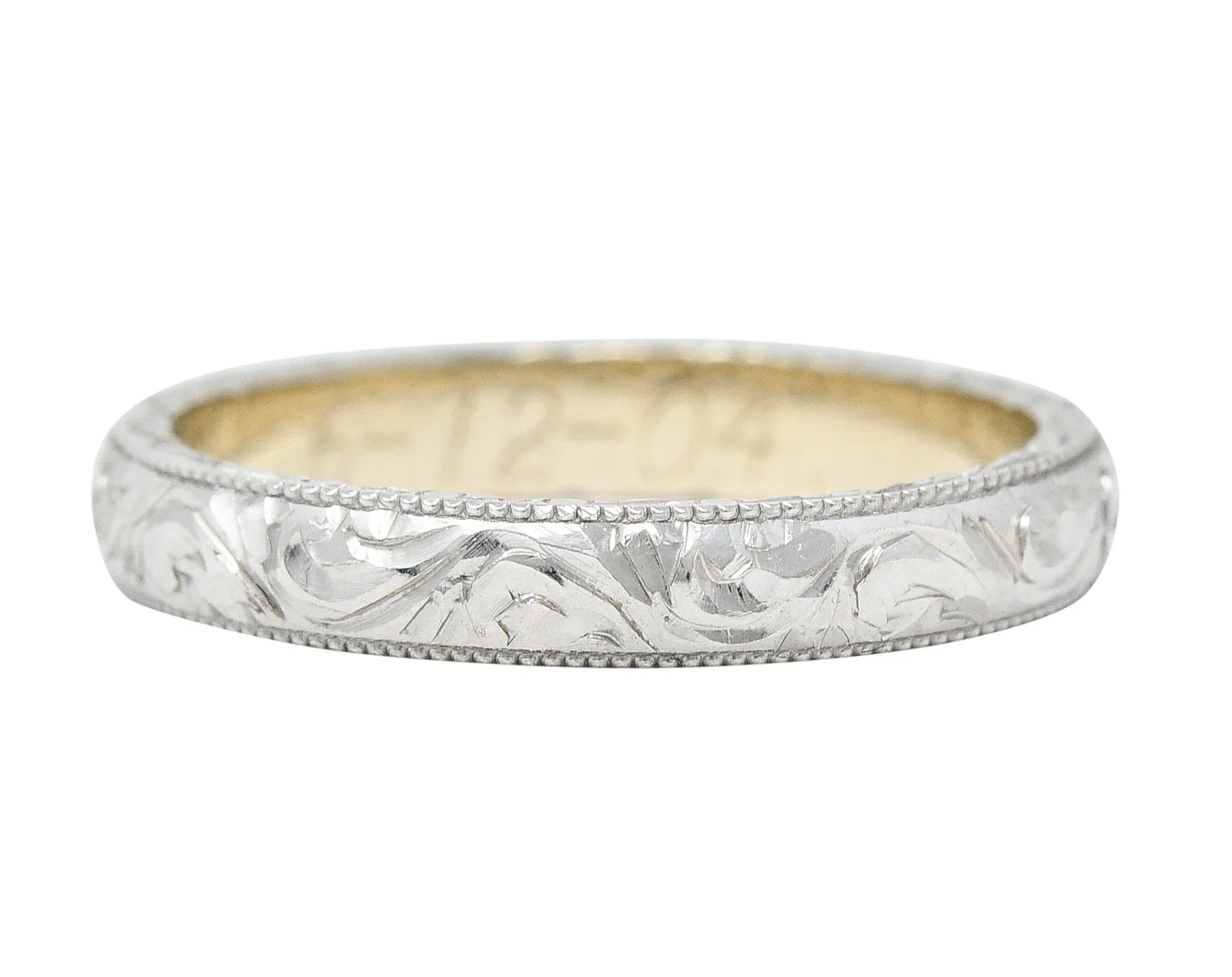 2004 14 Karat Two-Tone Gold Engraved Scrolling Wedding Band Ring