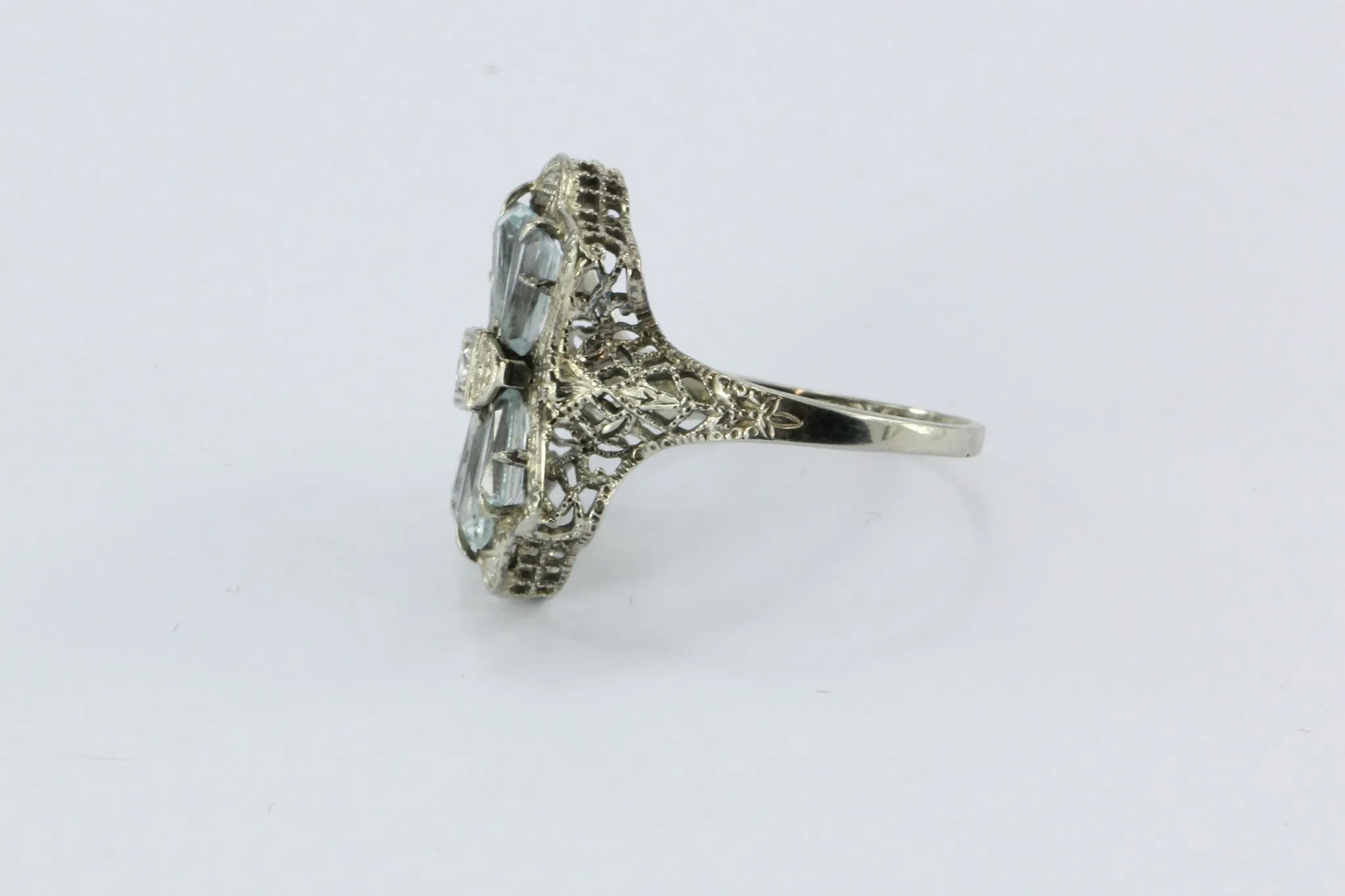 Antique Art Deco 14K White Gold Diamond & Aquamarine Fan Ring
