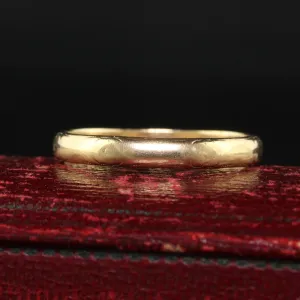 Antique Art Deco 14K Yellow Gold Engraved Wedding Band - Size 10