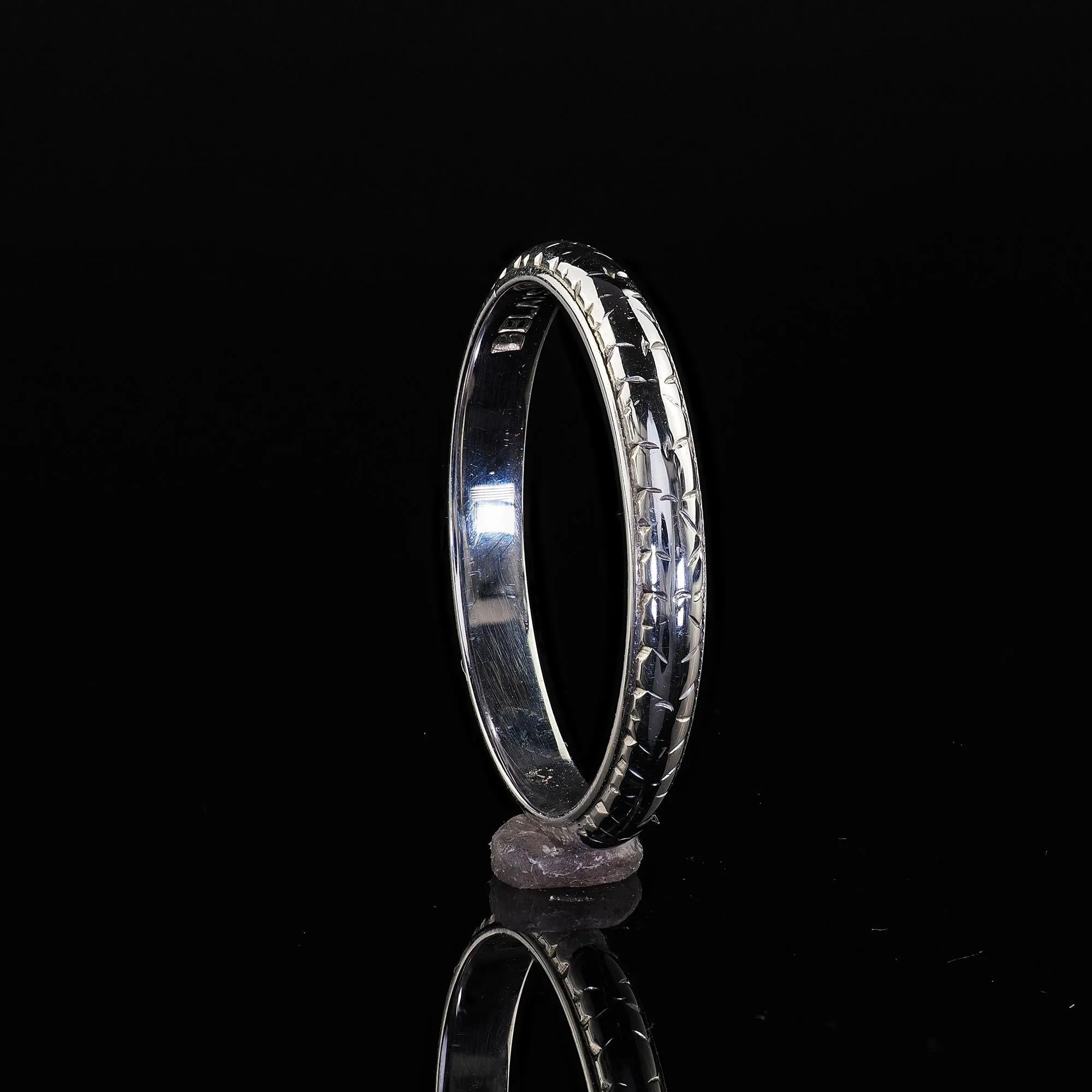 Antique Art Deco Belais 18K White Gold Engraved Wedding Band - Size 6