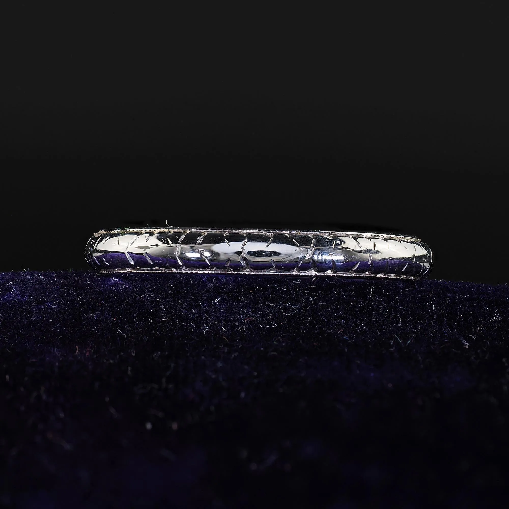 Antique Art Deco Belais 18K White Gold Engraved Wedding Band - Size 6
