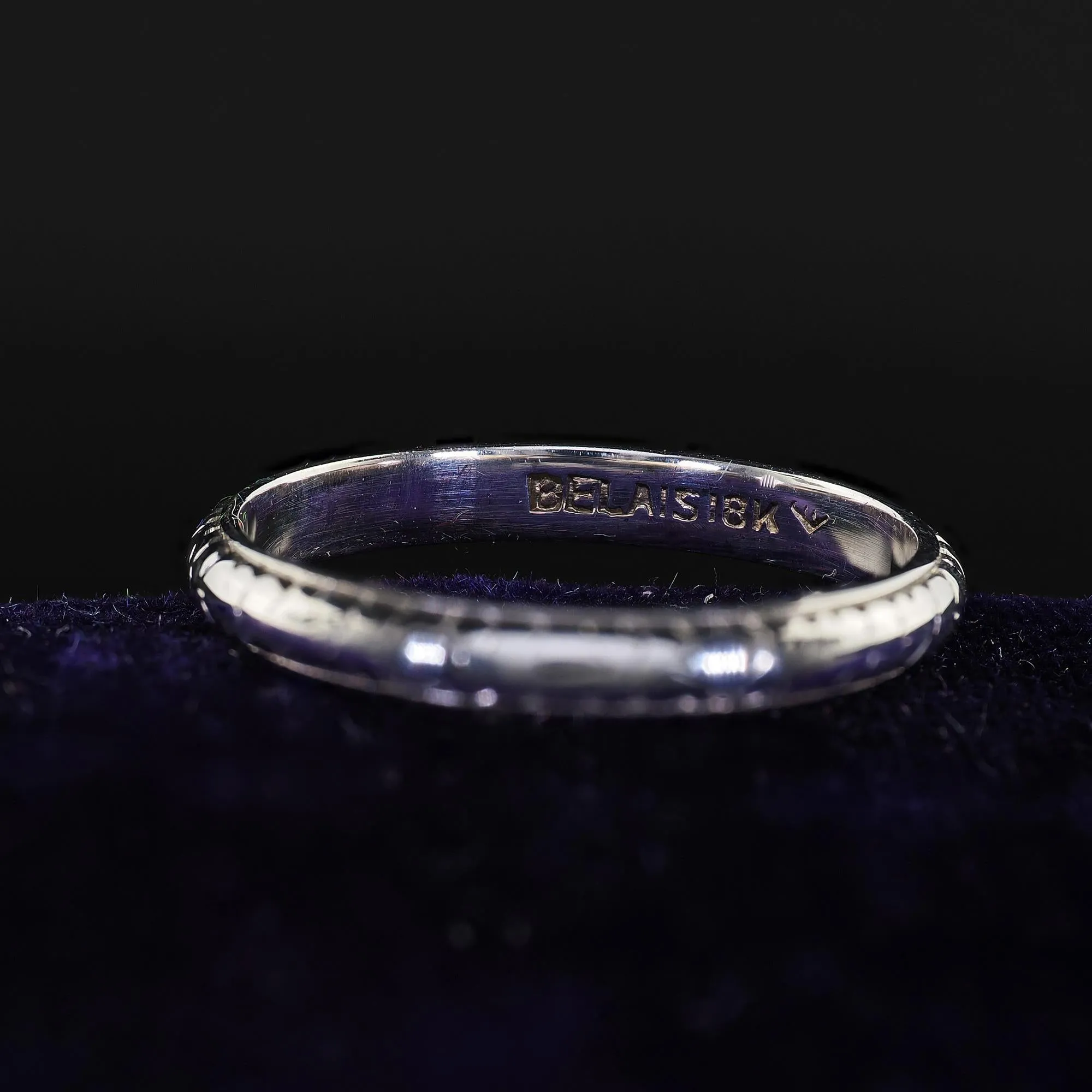 Antique Art Deco Belais 18K White Gold Engraved Wedding Band - Size 6