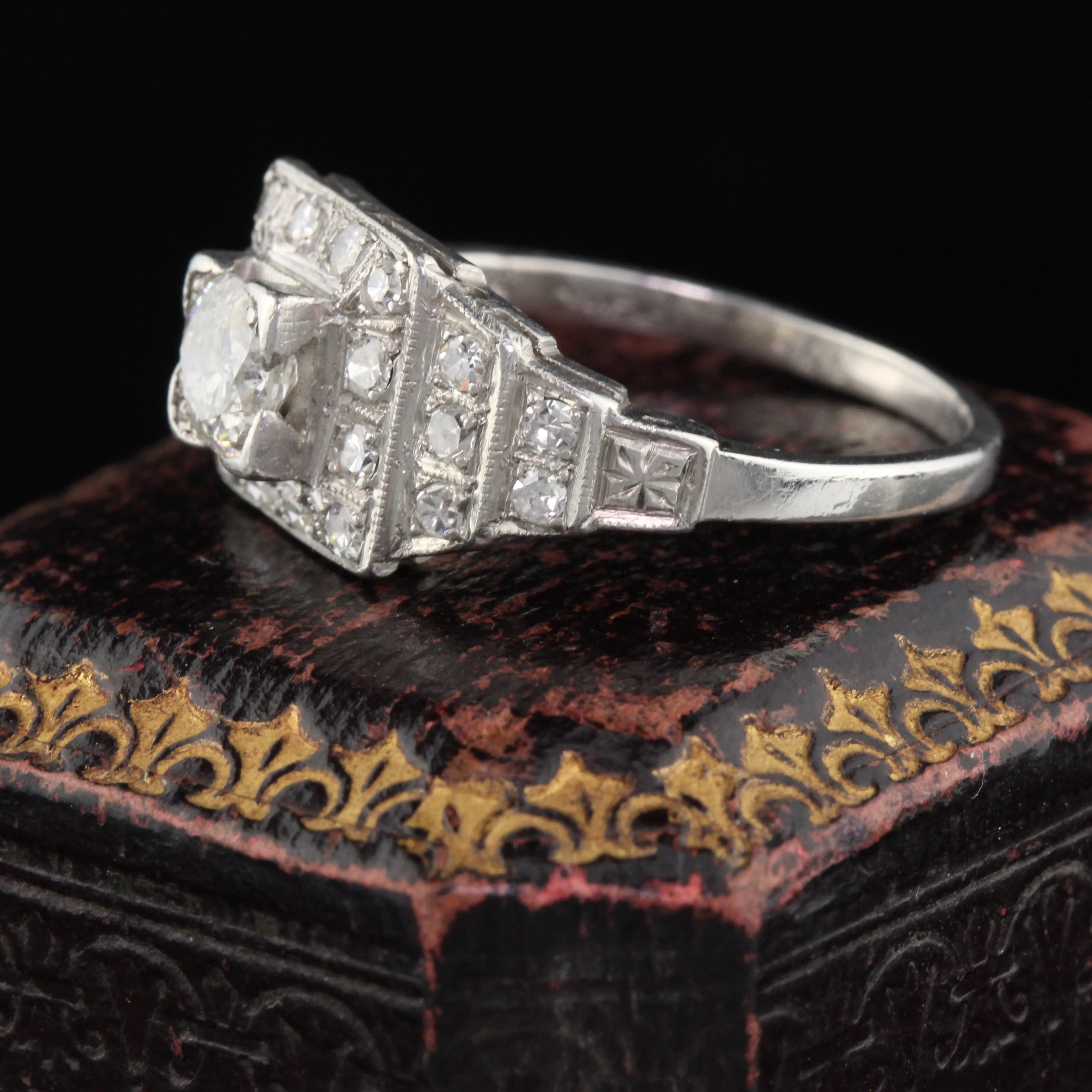 Antique Art Deco Platinum & Diamond Engagement Ring