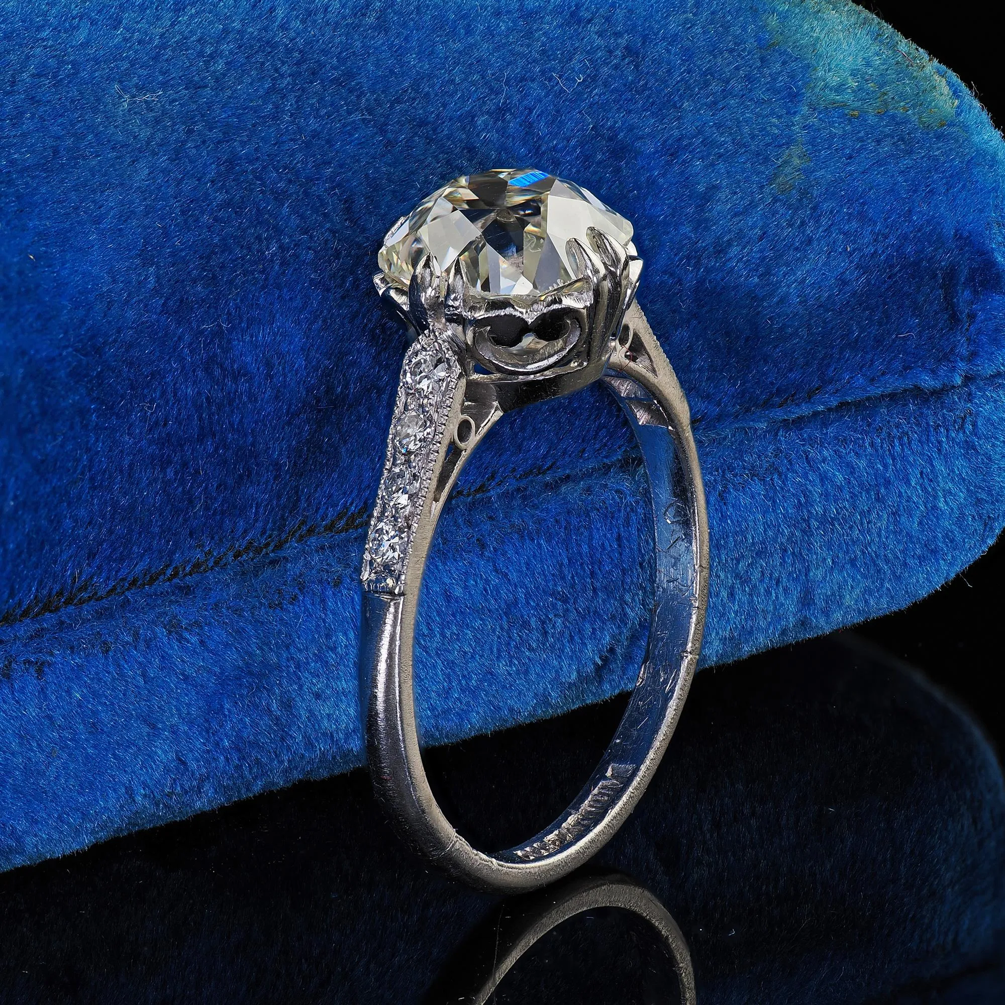Antique Art Deco Platinum Old Mine Diamond Solitaire Engagement Ring - GIA
