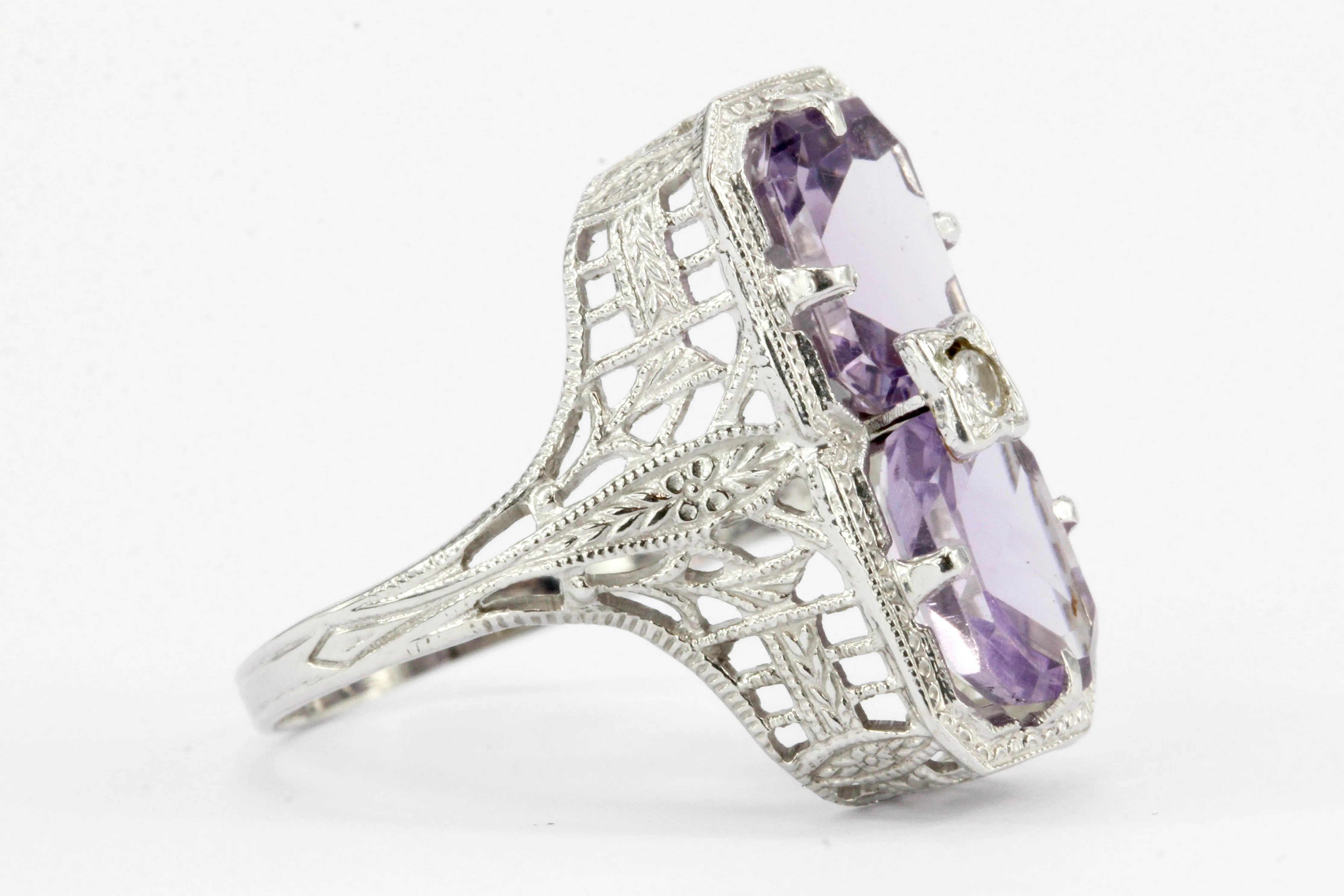 Art 14K White Gold Amethyst & Diamond Filigree Ring c.1920's