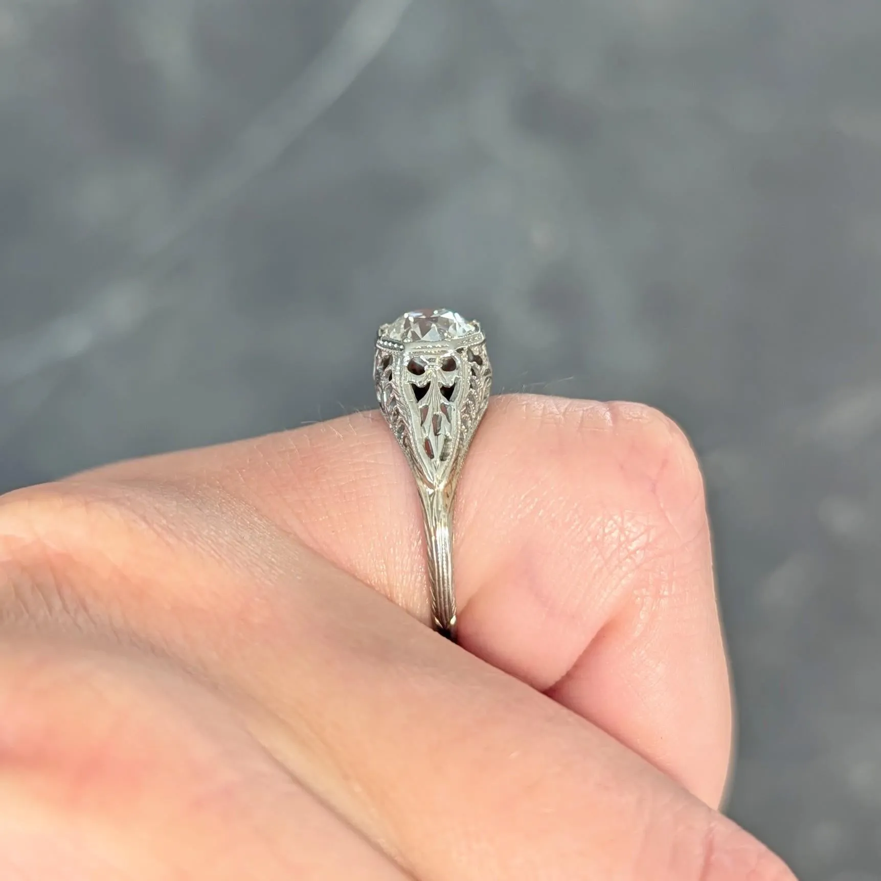 Art Deco 1.02 CTW Old European Diamond 18 Karat White Gold Foliate Antique Engagement Ring GIA
