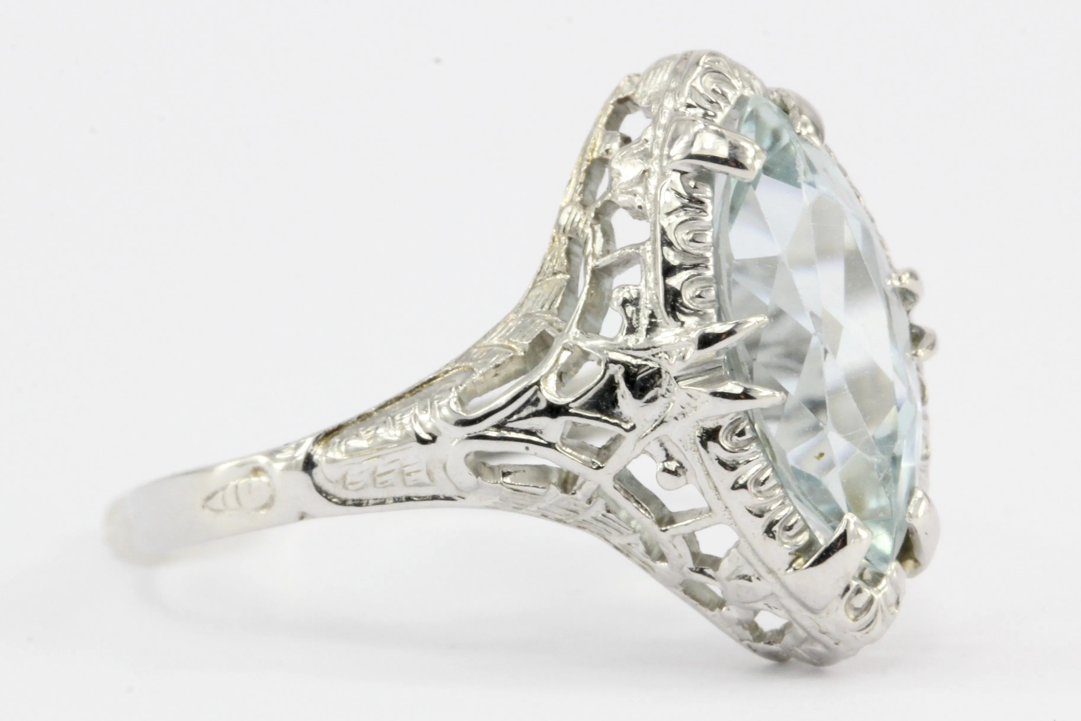 Art Deco 14K White Gold Aquamarine Ring Size 7.5