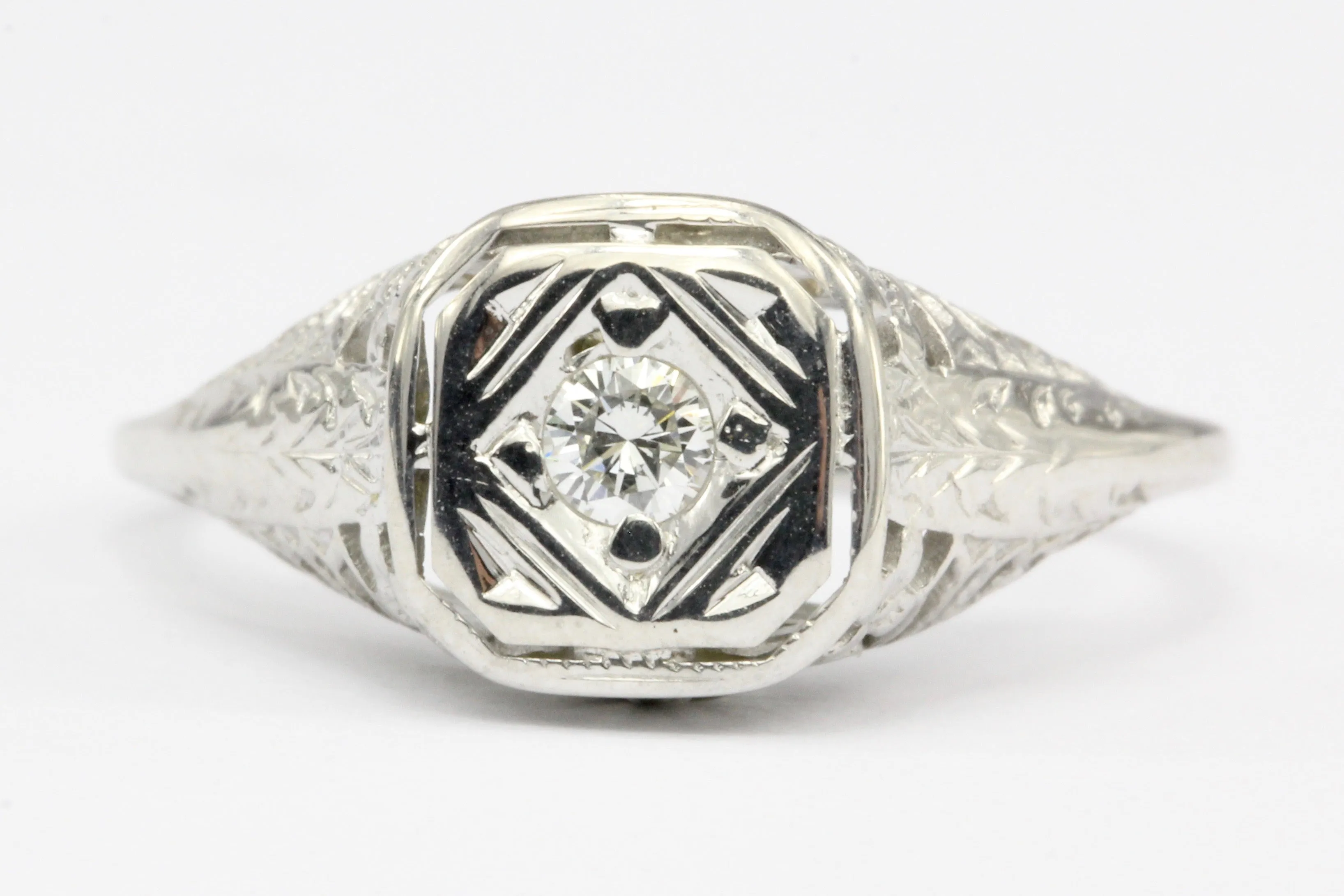 Art Deco 14K White Gold Filigree Diamond Engagement Ring Size 5.5