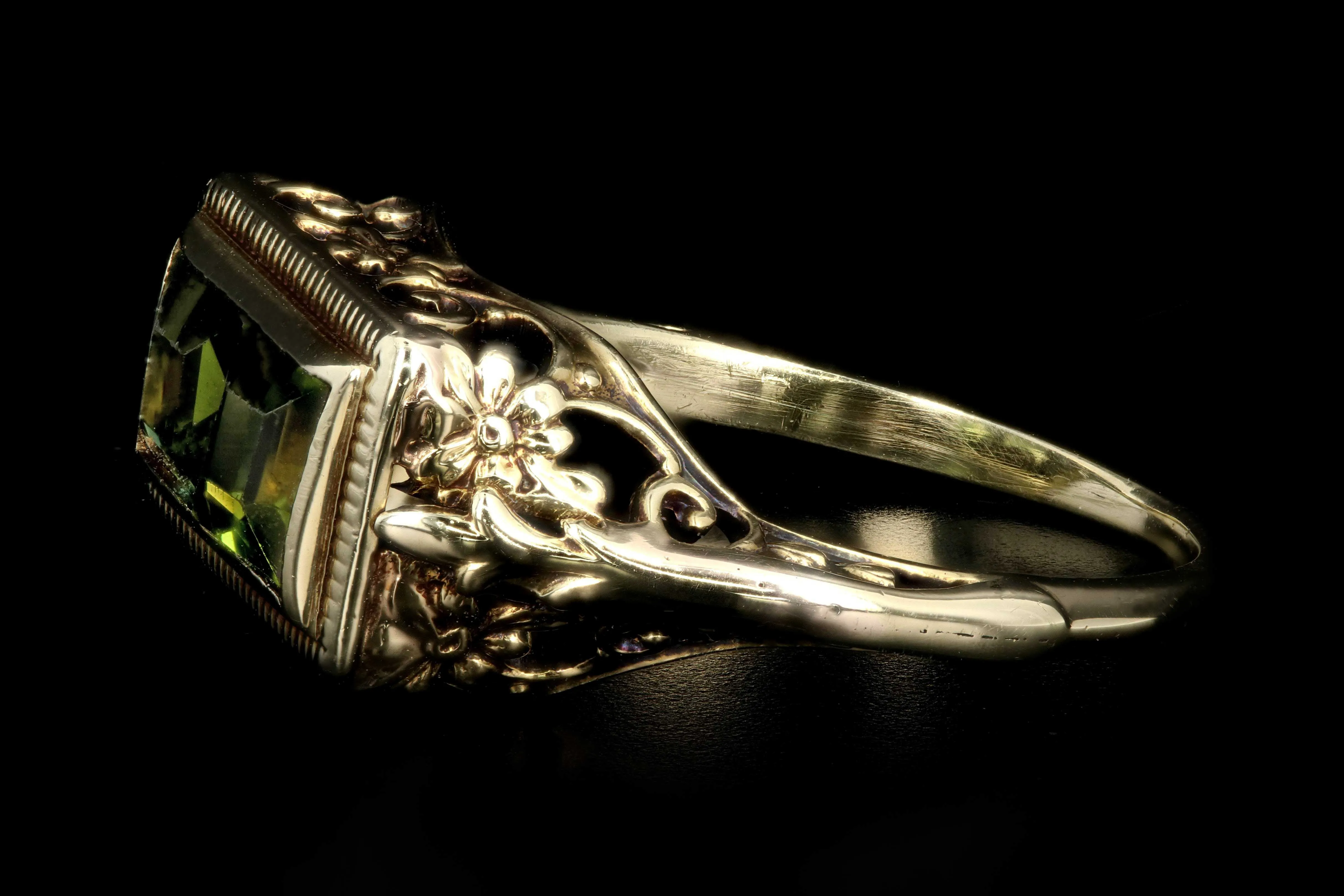 Art Deco 14K Yellow Gold .75CTW Green Tourmaline Ring