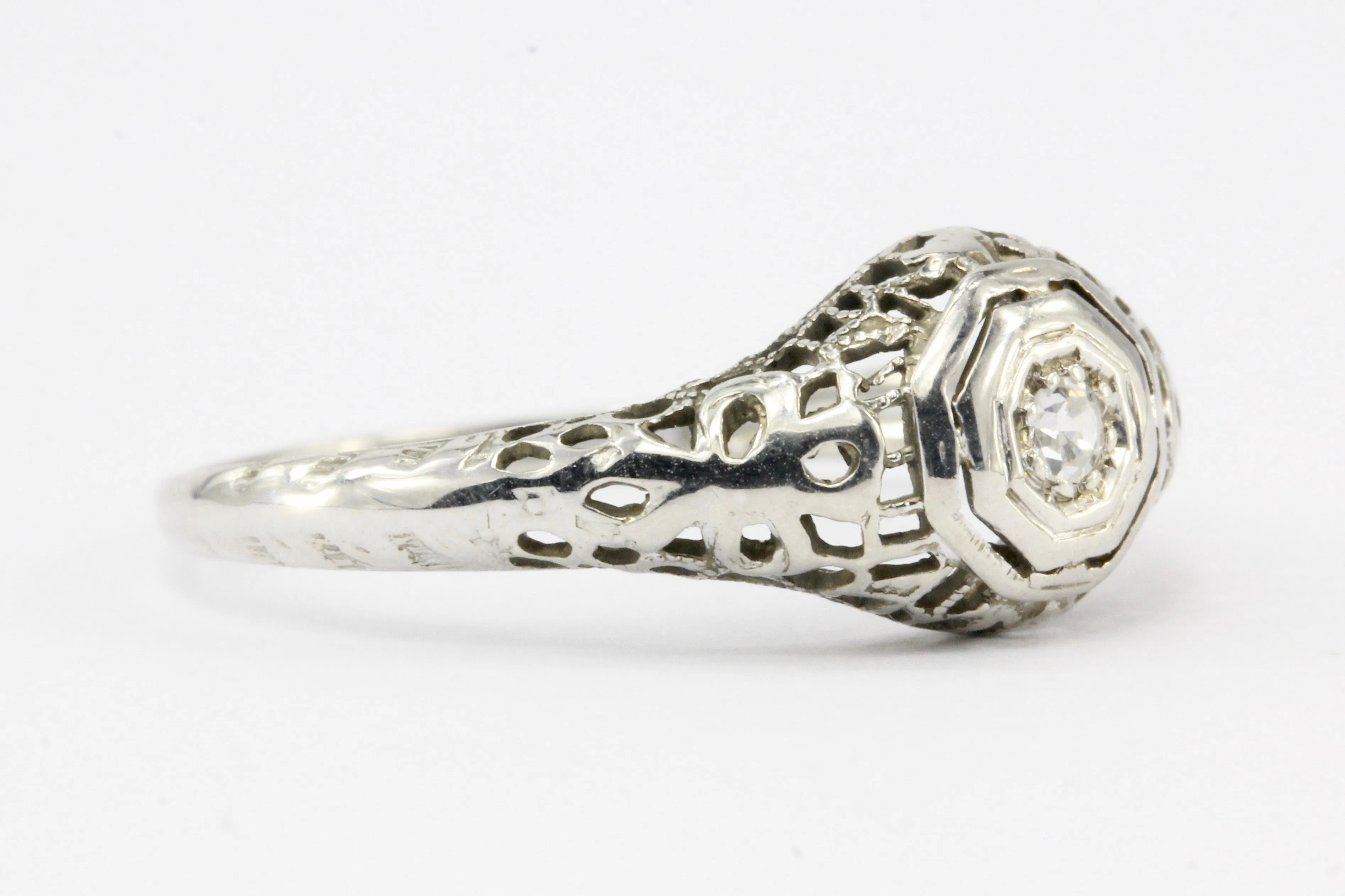 Art Deco 18K White Gold .05 CT Diamond Filigree Engagement Ring Size 8