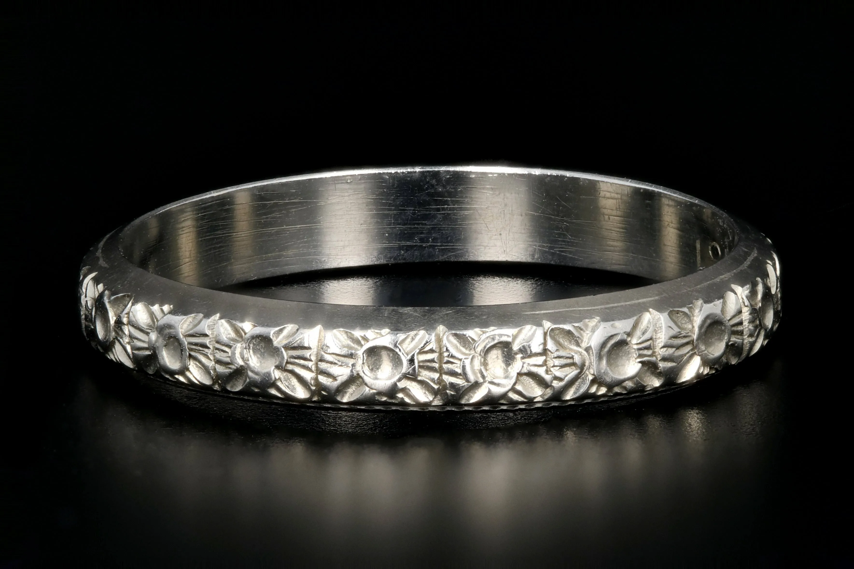 Art Deco 18K White Gold Wedding Band