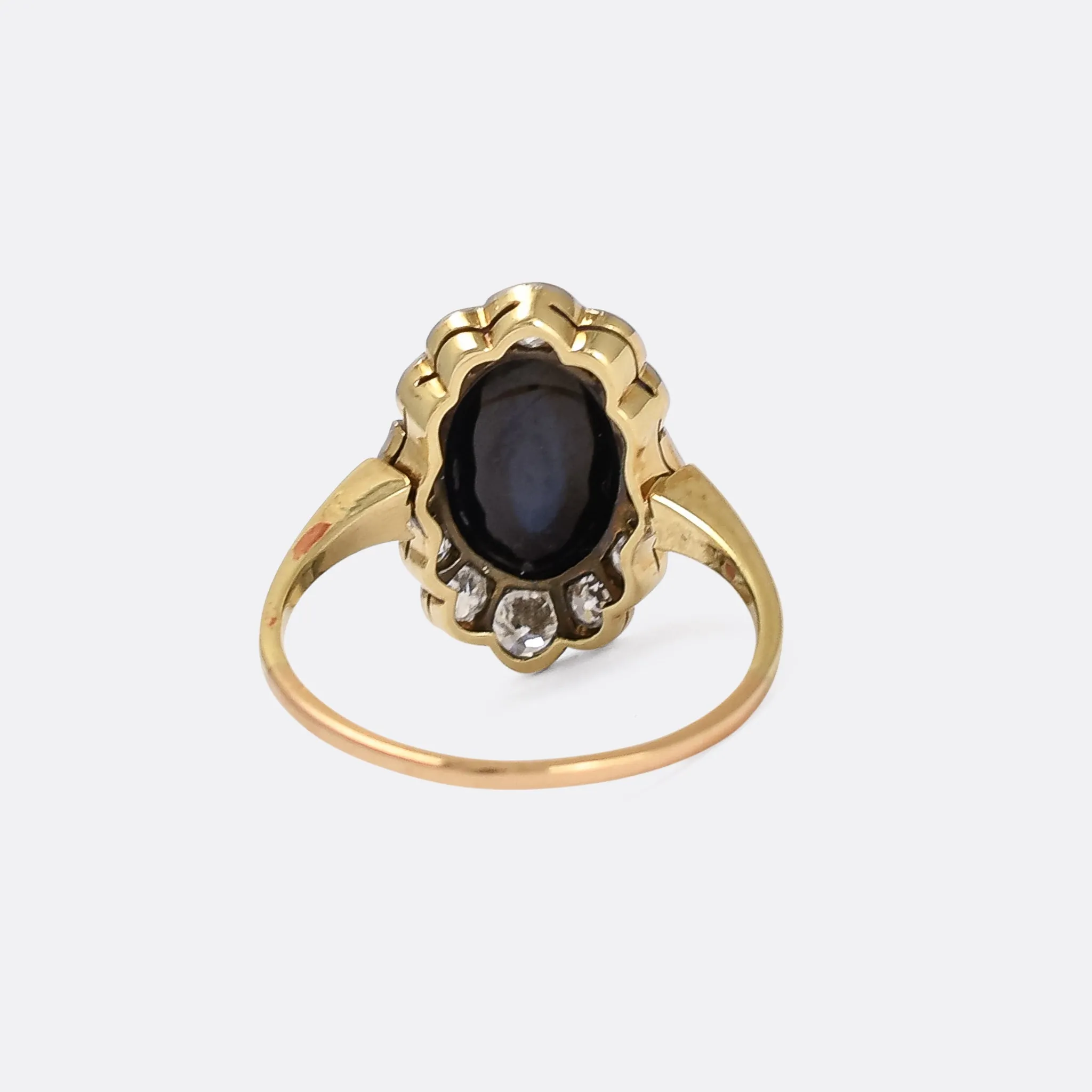 Art Deco 3.0ct Cabochon Sapphire & Diamond Flower Cluster Ring