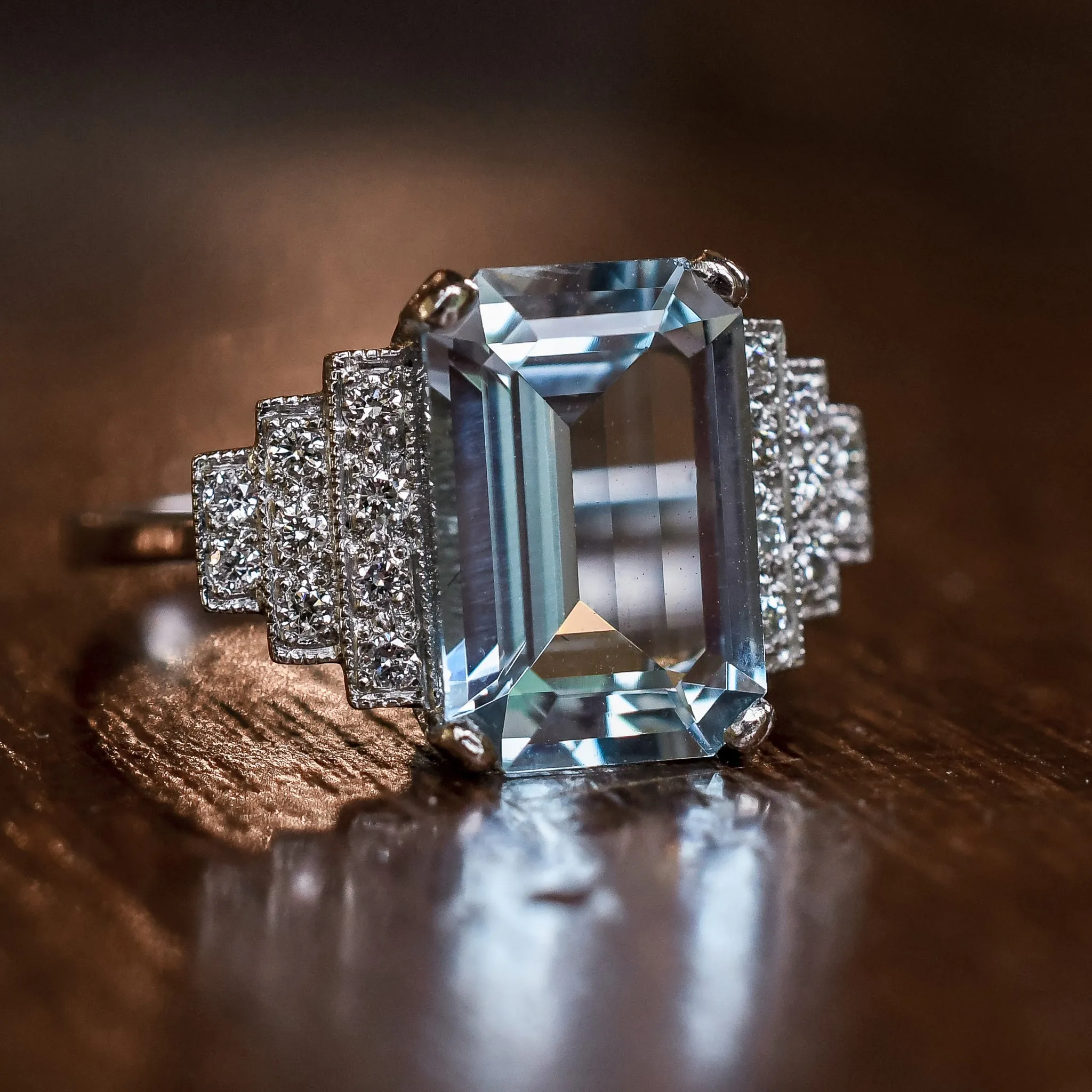 Art Deco 3.20ct Aquamarine Stepped Shoulder Solitaire Ring