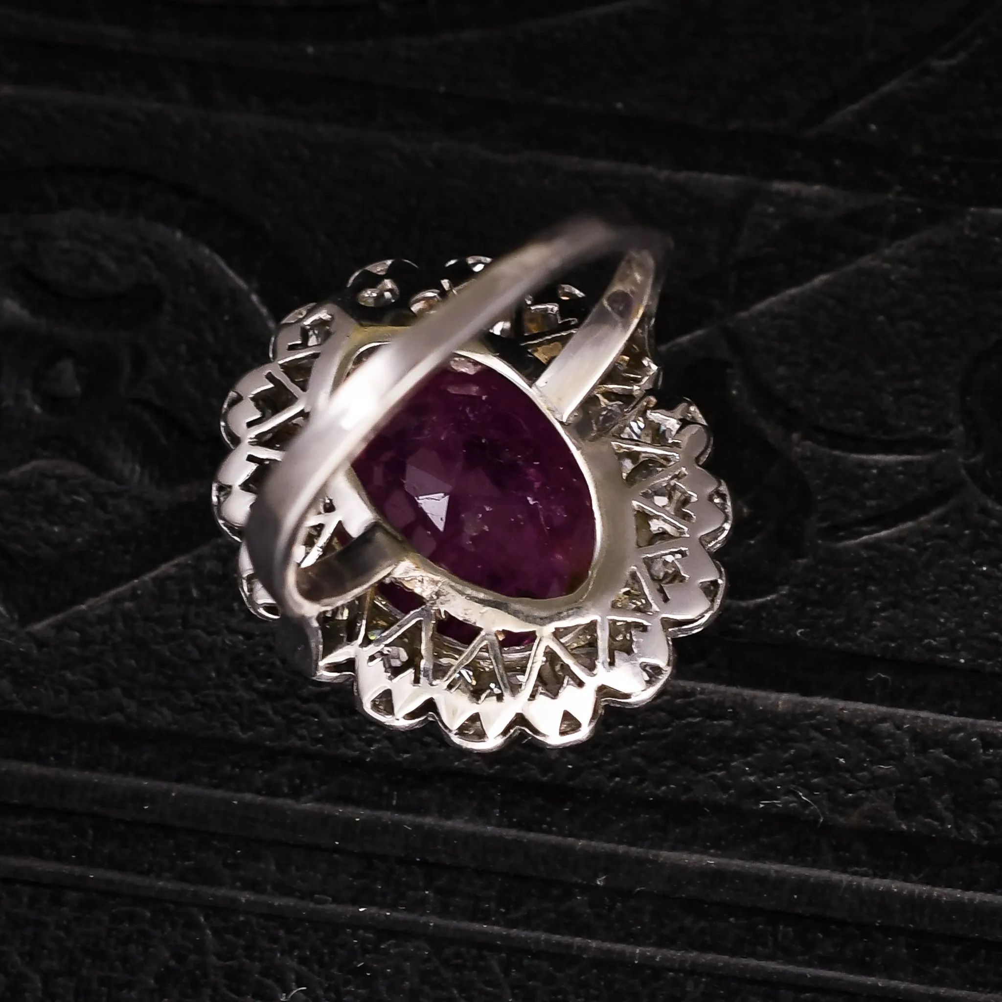 Art Deco 9.52 Carat Burma Ruby Cluster Ring