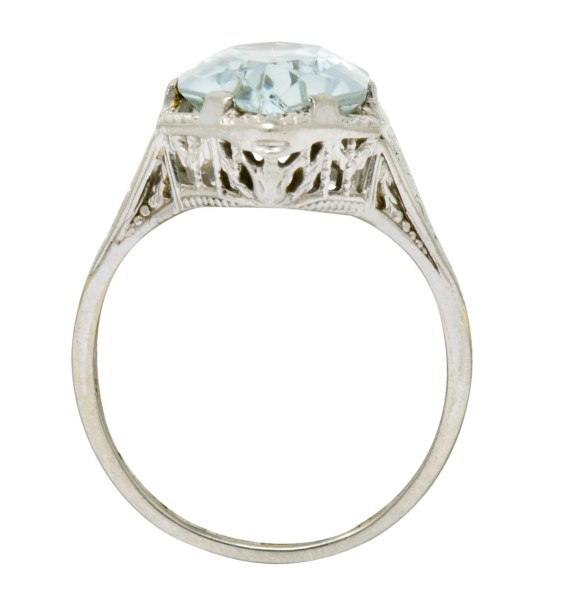 Art Deco Aquamarine 18 Karat White Gold Navette Dinner Ring
