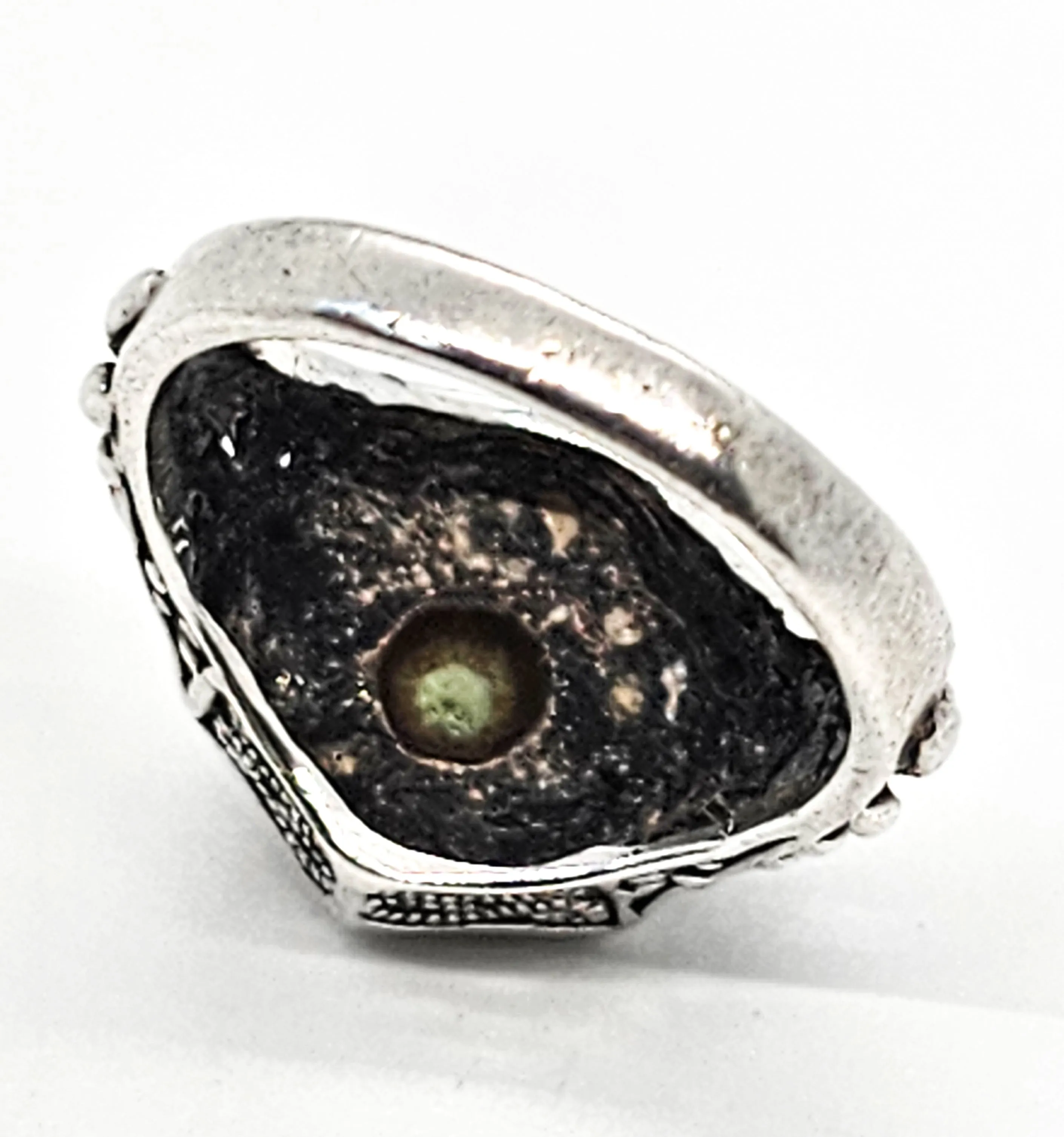 Art Deco carnelian inlay green gemstone sterling silver antique ring size 7