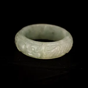 Art Deco Chinese Green Jade Dragons Ring