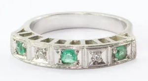 Art Deco Emerald Diamond 18K White Gold Cathedral Band Ring