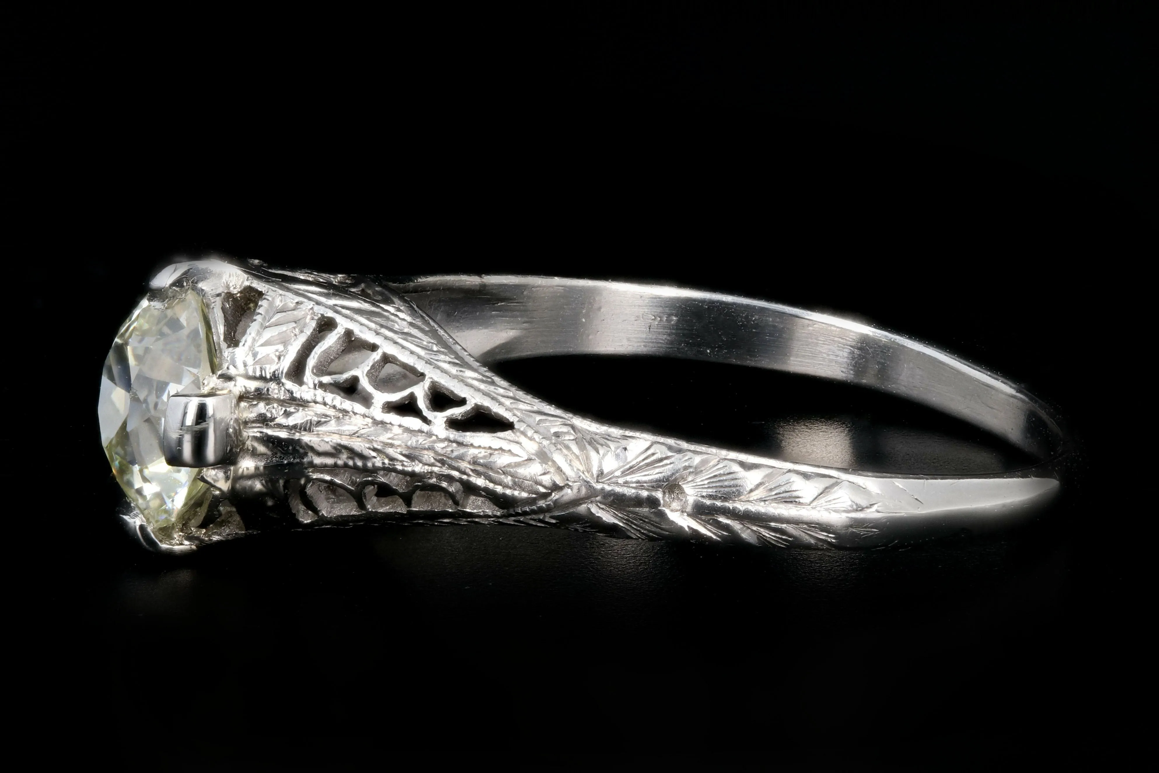 Art Deco Platinum 1.18 Carat Old European Cut Diamond Ring