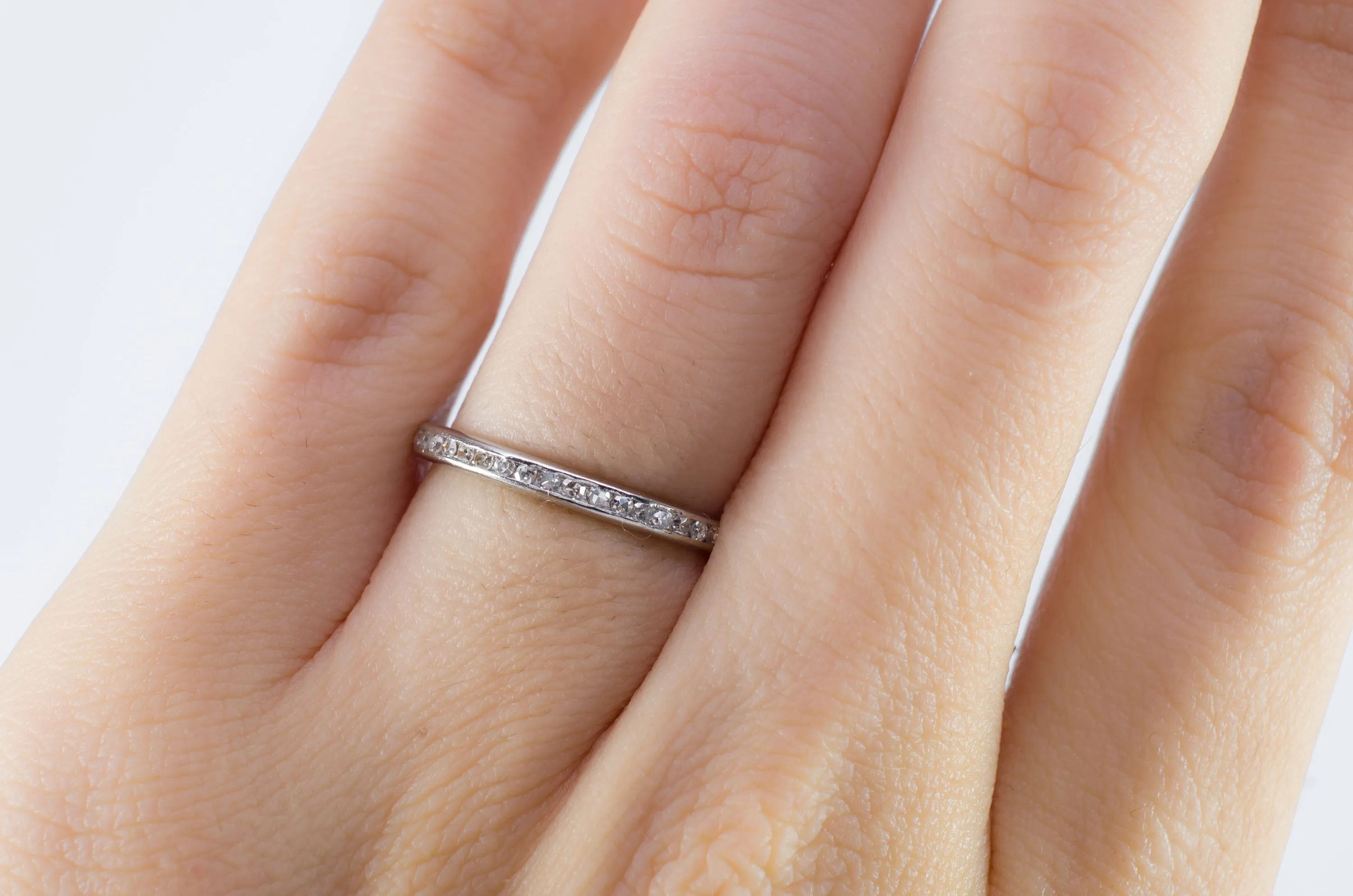 ART DECO PLATINUM FULL ETERNITY BAND
