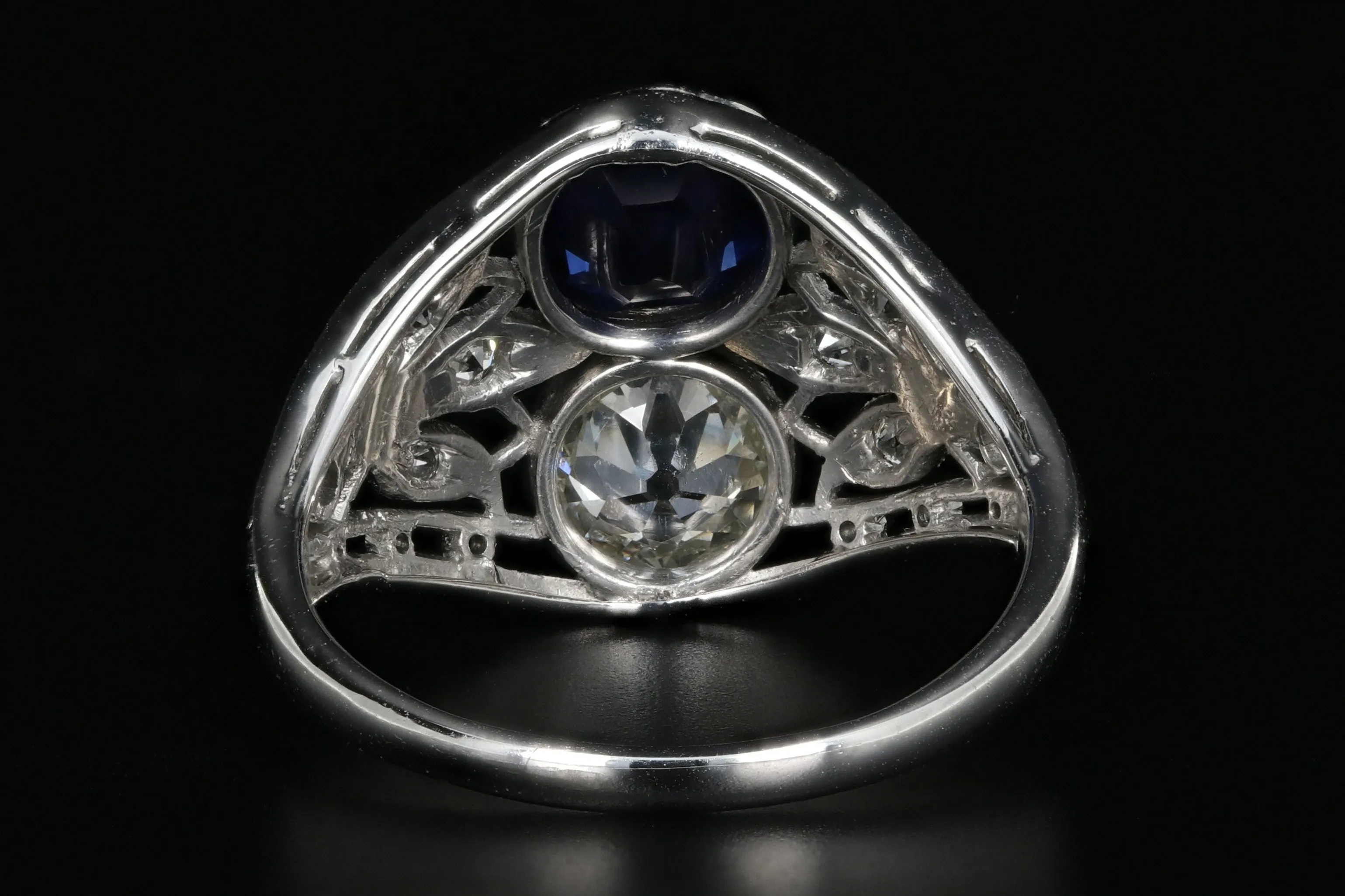 Art Deco Platinum GIA Certified No Heat Sapphire & Diamond Ring