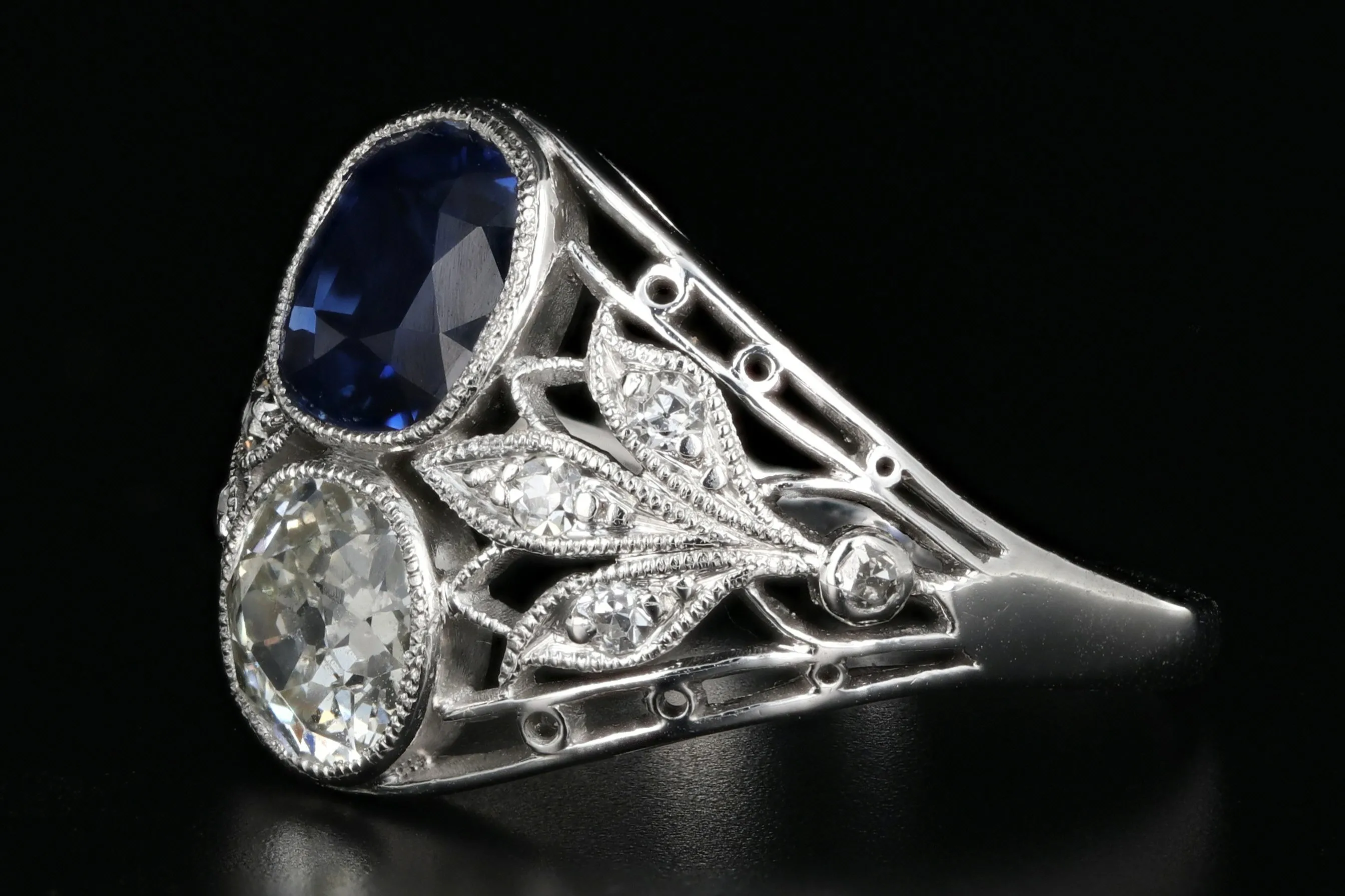 Art Deco Platinum GIA Certified No Heat Sapphire & Diamond Ring