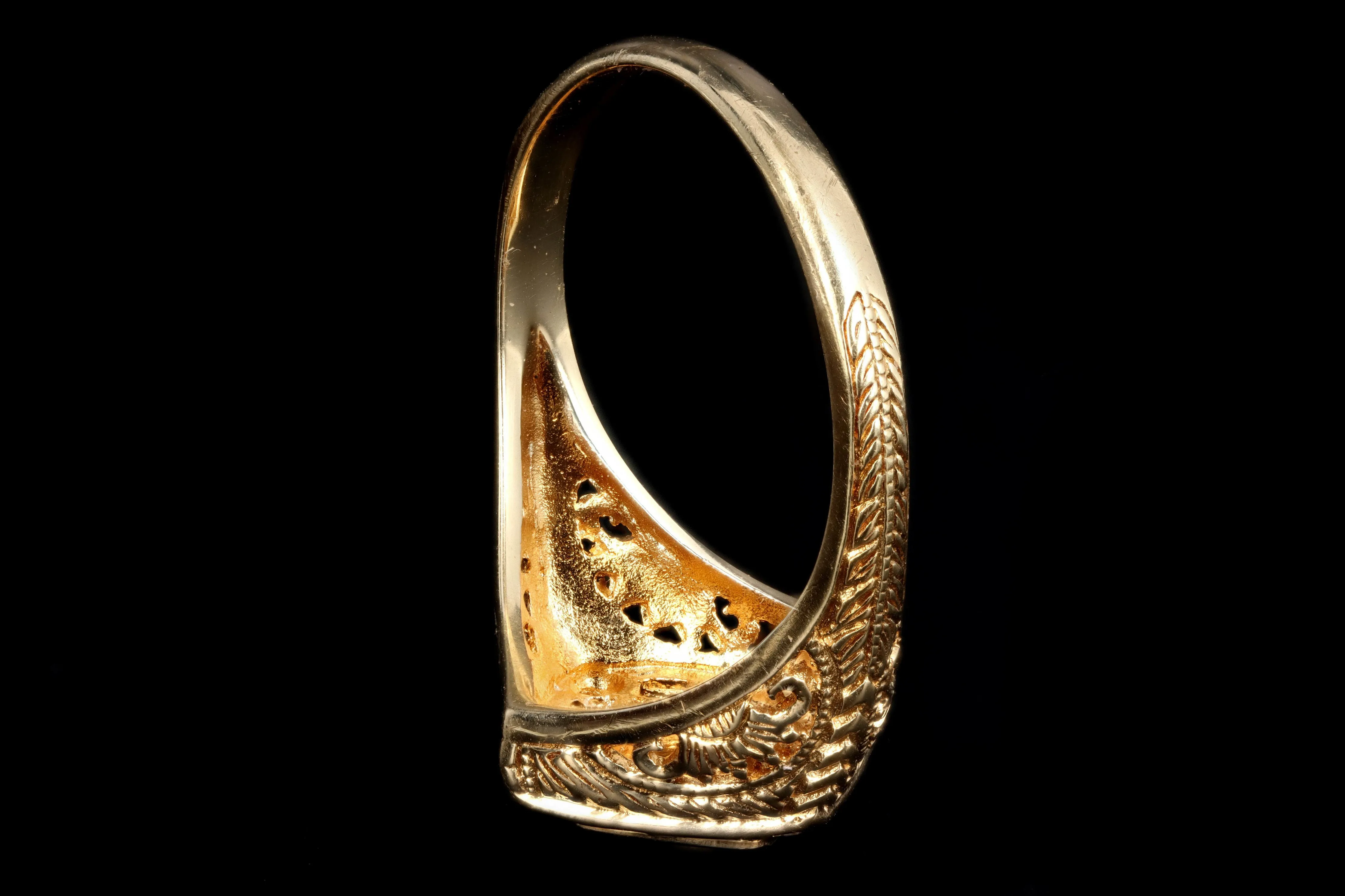 Art Deco Style 14K Yellow Gold .31 Carat Aquamarine & Sapphire Ring