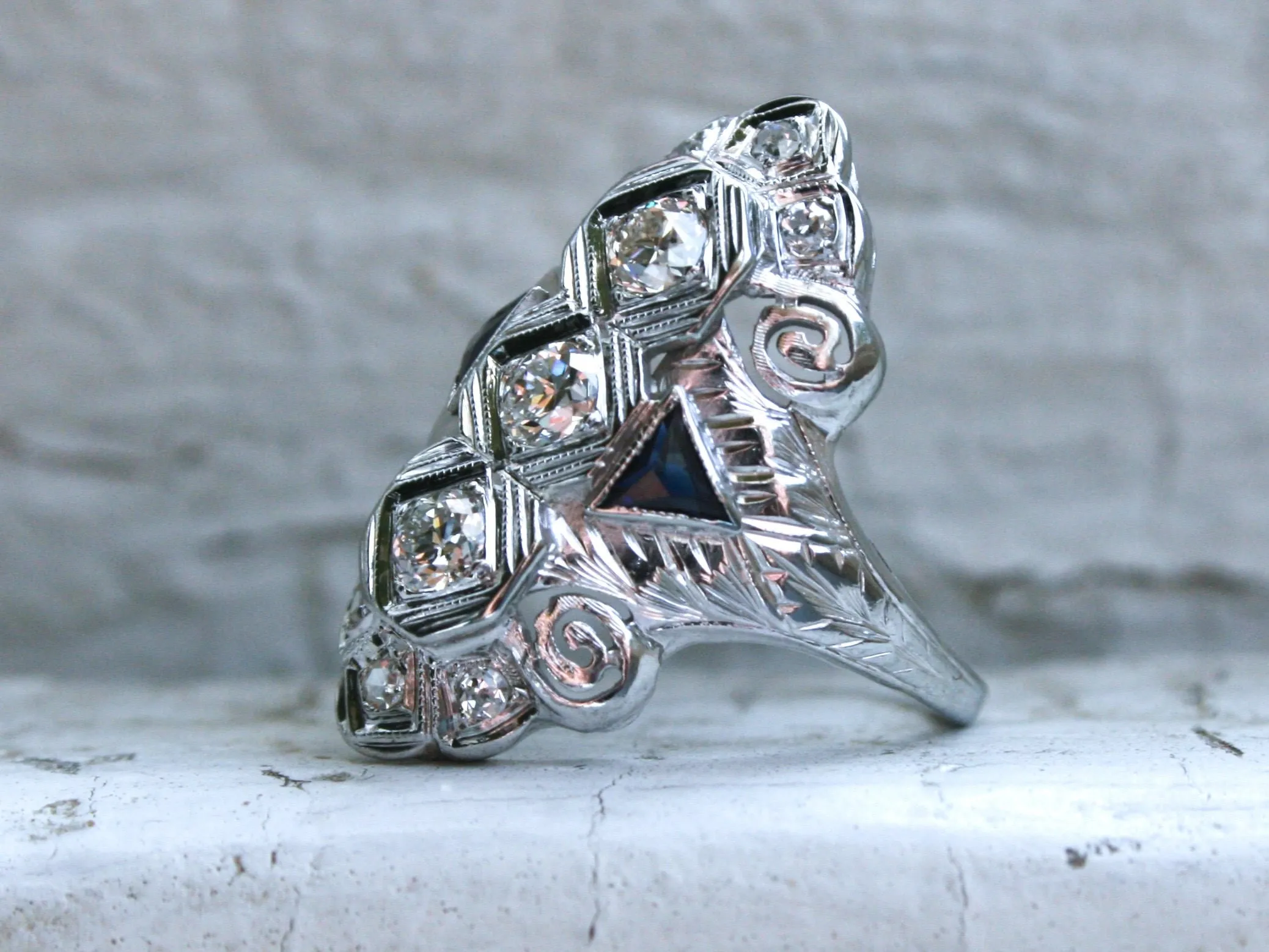 Art Deco Vintage 18K White Gold Diamond and Sapphire Ring - 0.77ct.