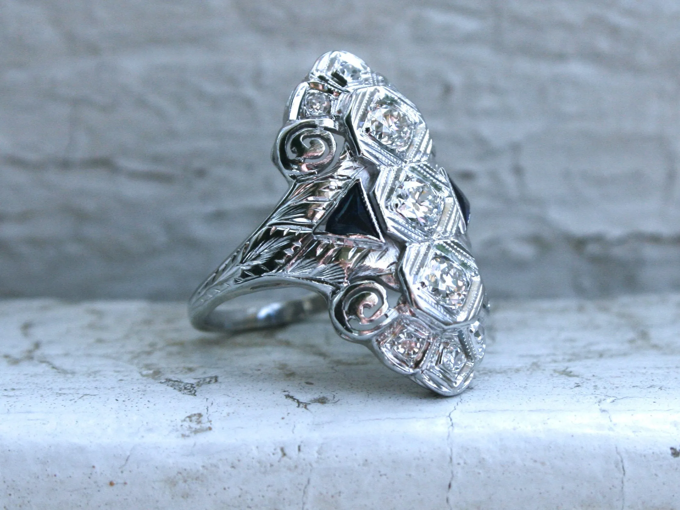 Art Deco Vintage 18K White Gold Diamond and Sapphire Ring - 0.77ct.