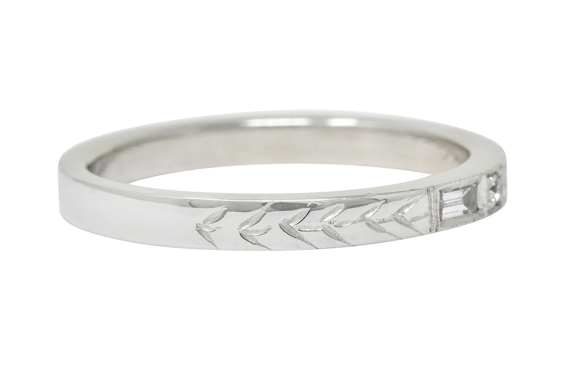 Contemporary 0.50 CTW Diamond 14 Karat Gold Foliate Stacking Band