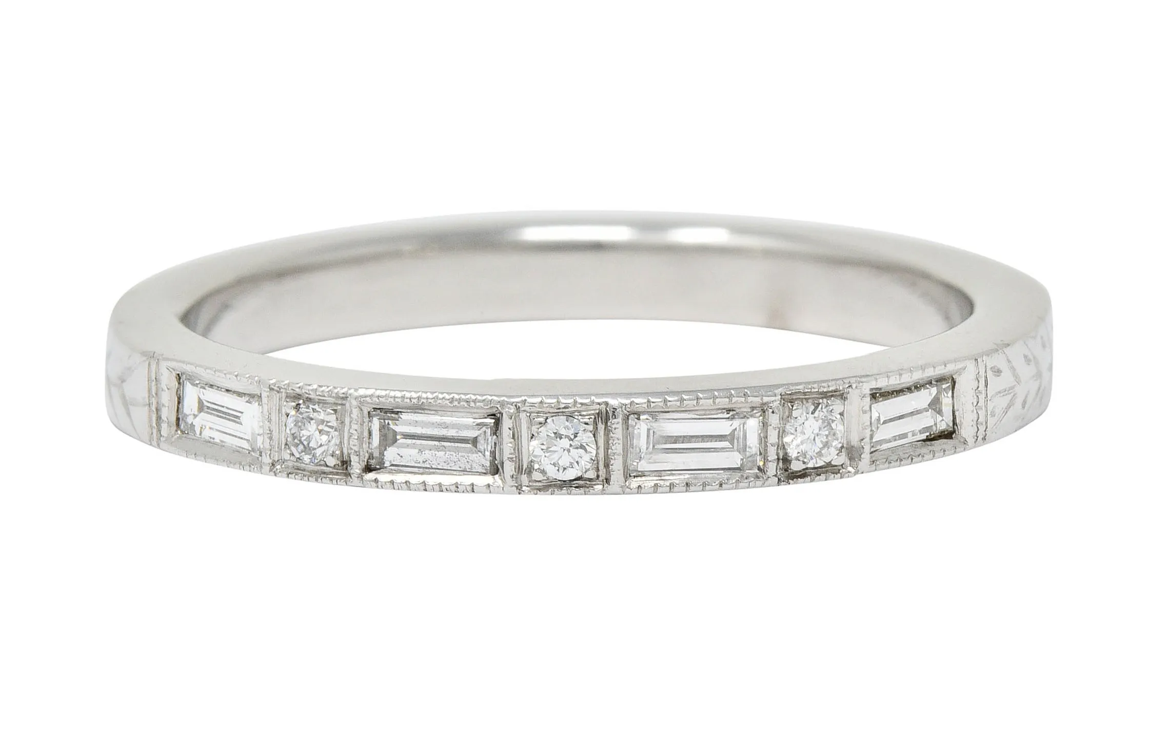 Contemporary 0.50 CTW Diamond 14 Karat Gold Foliate Stacking Band