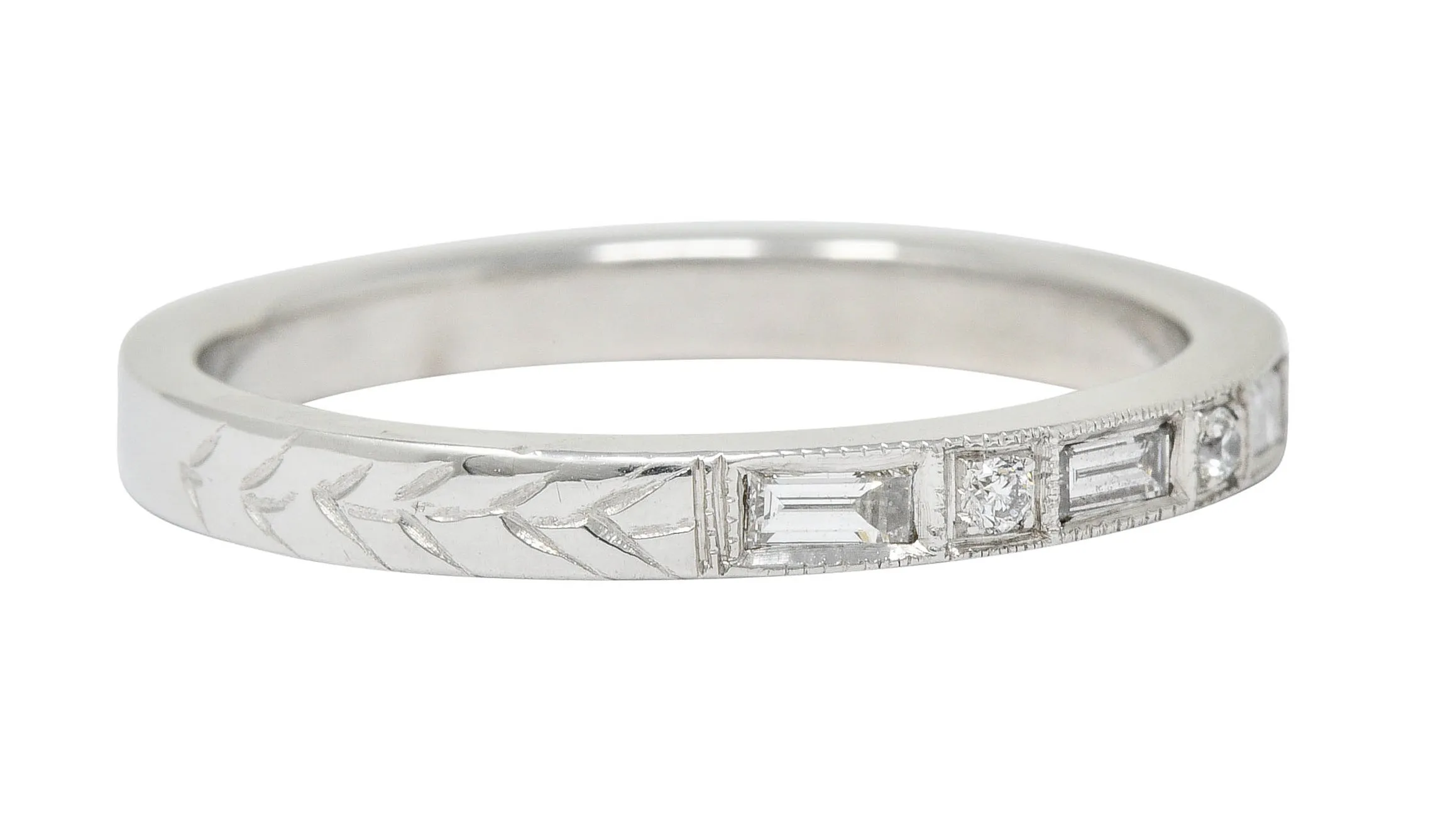 Contemporary 0.50 CTW Diamond 14 Karat Gold Foliate Stacking Band