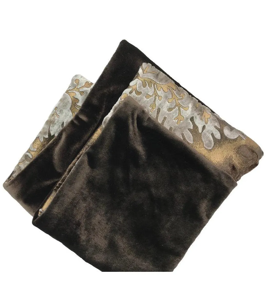Damask Print Napkin with Velvet