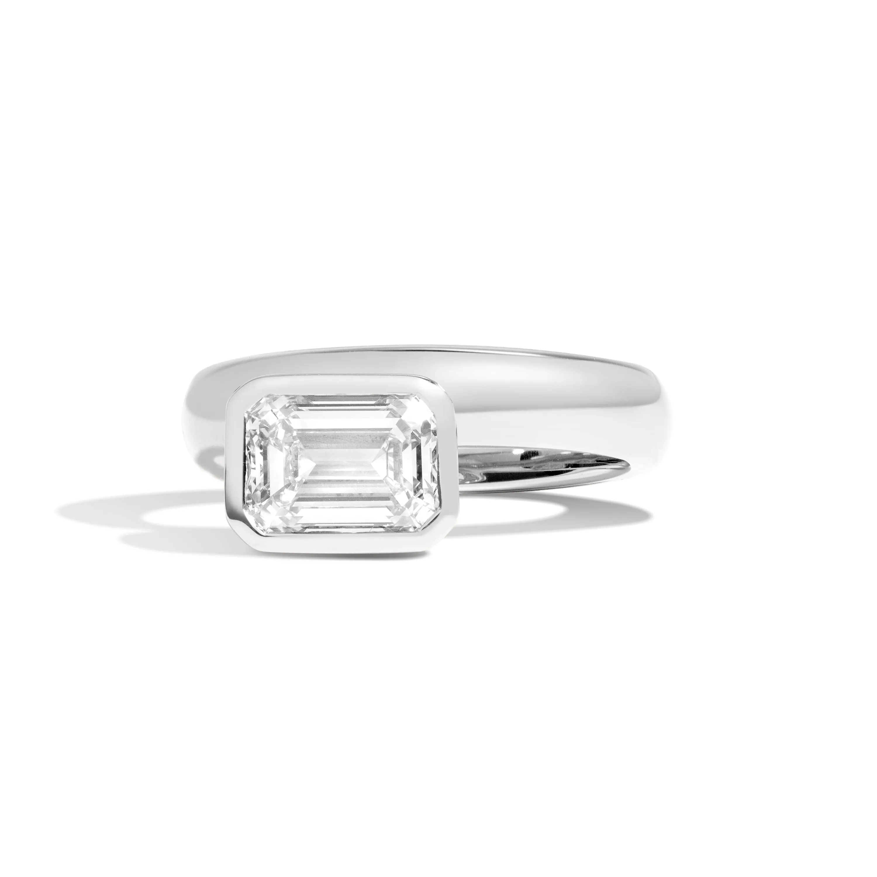 Emerald Wide Side Set Rivet Engagement Ring