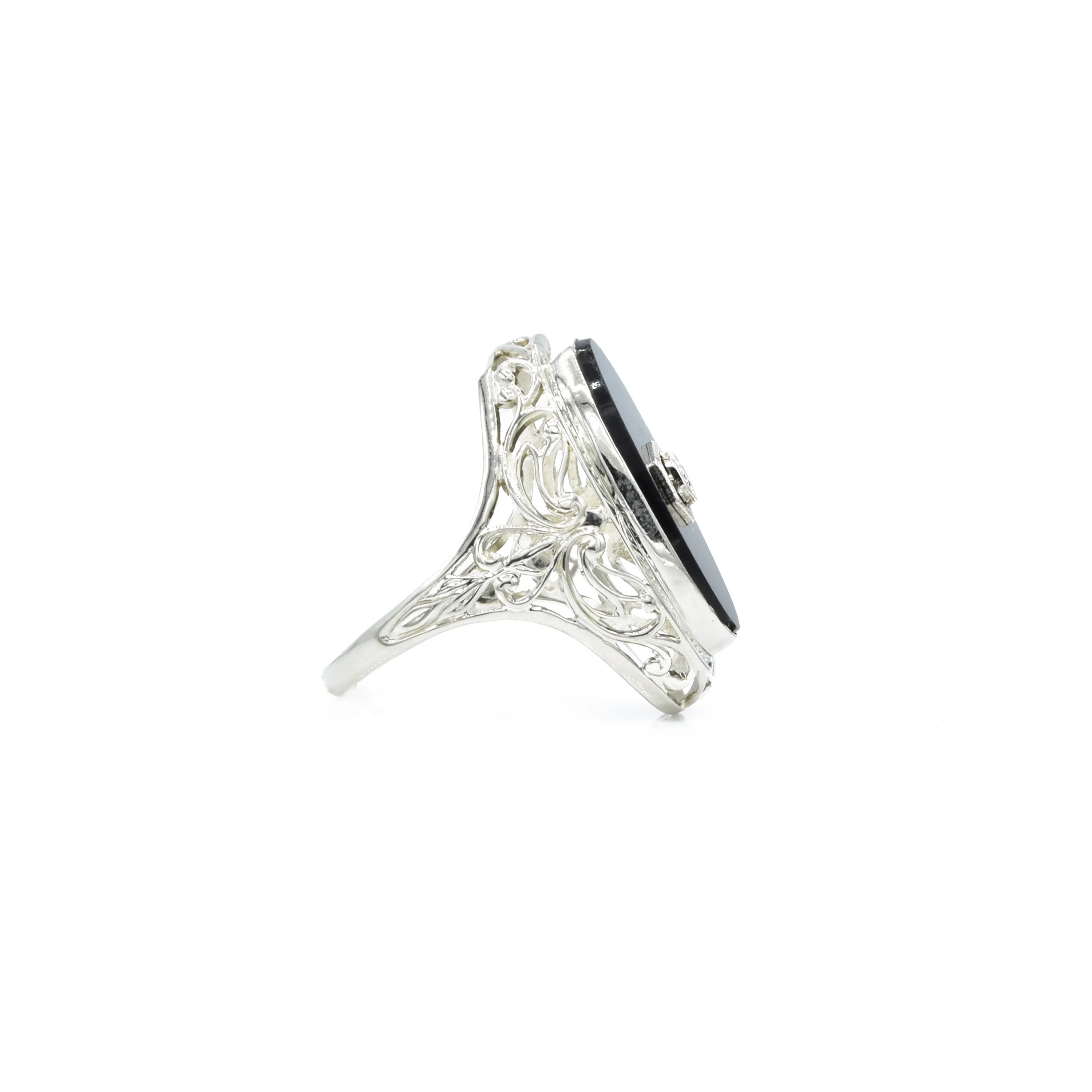 Estate Art Deco 14KT Gold Black Onyx And Diamond Ring