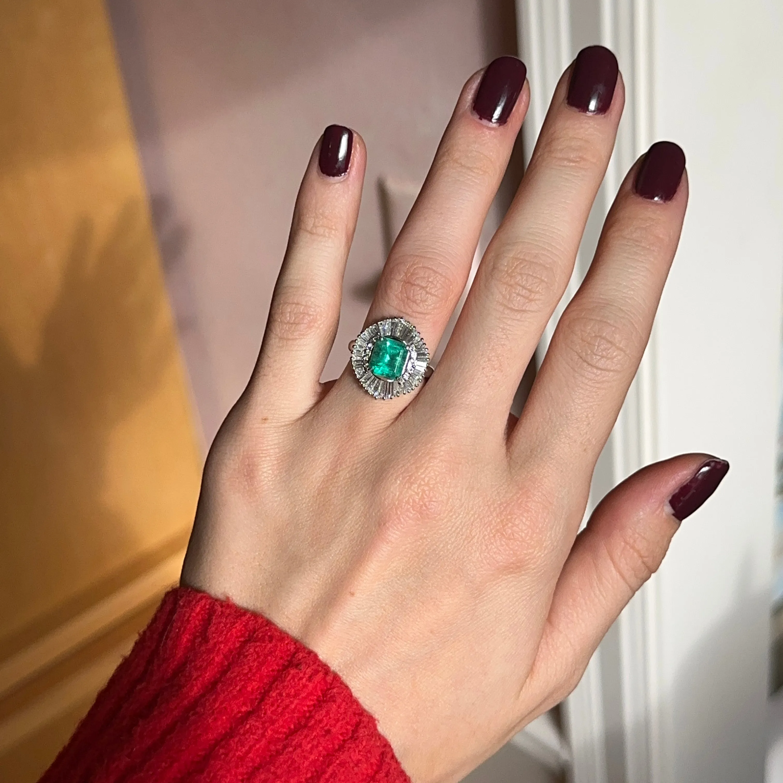 Estate Platinum Emerald-Cut Emerald   Baguette Diamond Ballerina Ring